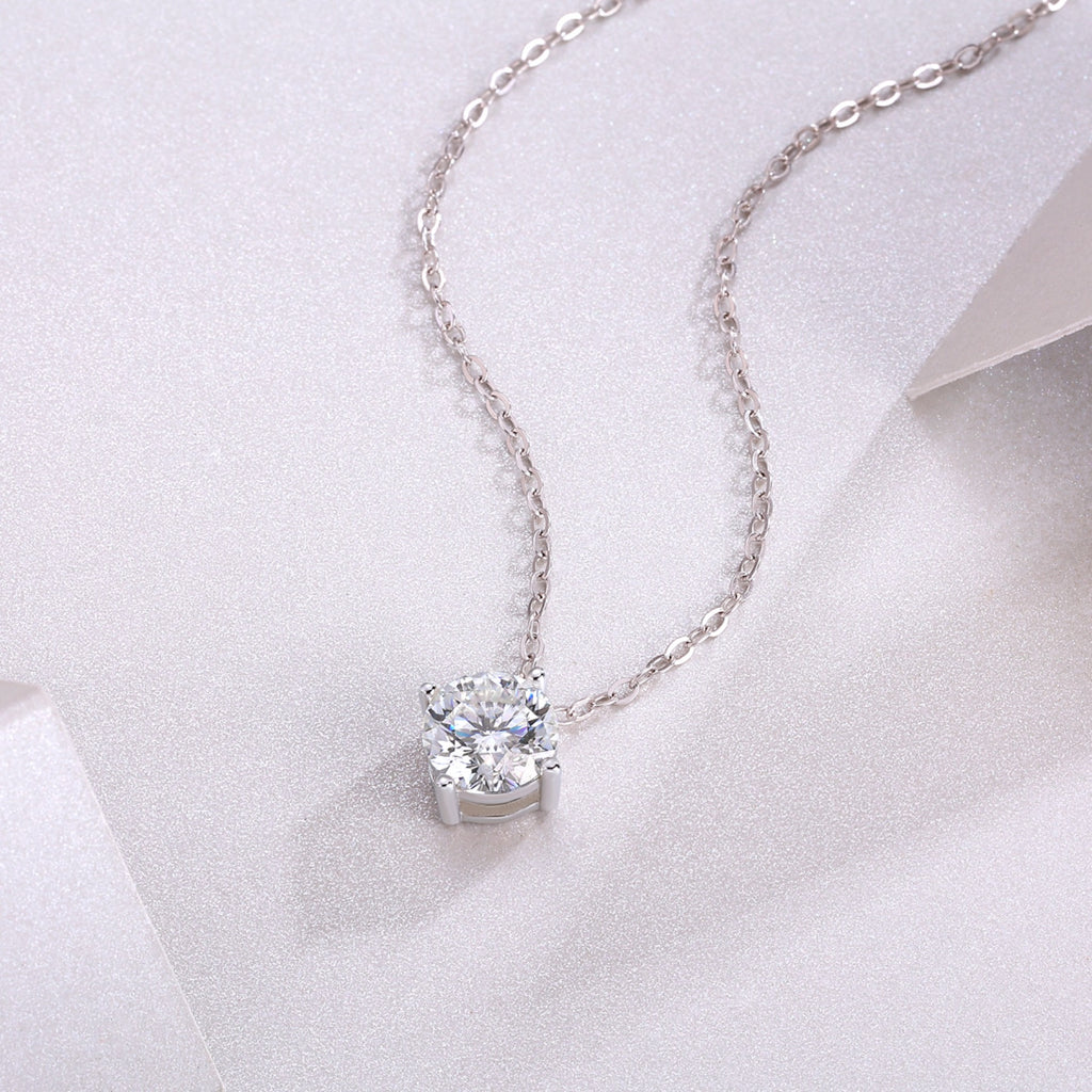 True Heart 1 Carat Moissanite Pendant Necklace in Sterling Silver