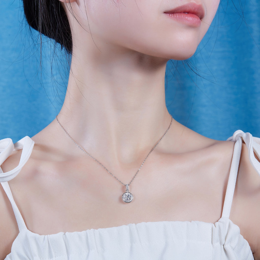 Nocturne 1 Carat Moissanite Halo Pendant Necklace in Sterling Silver