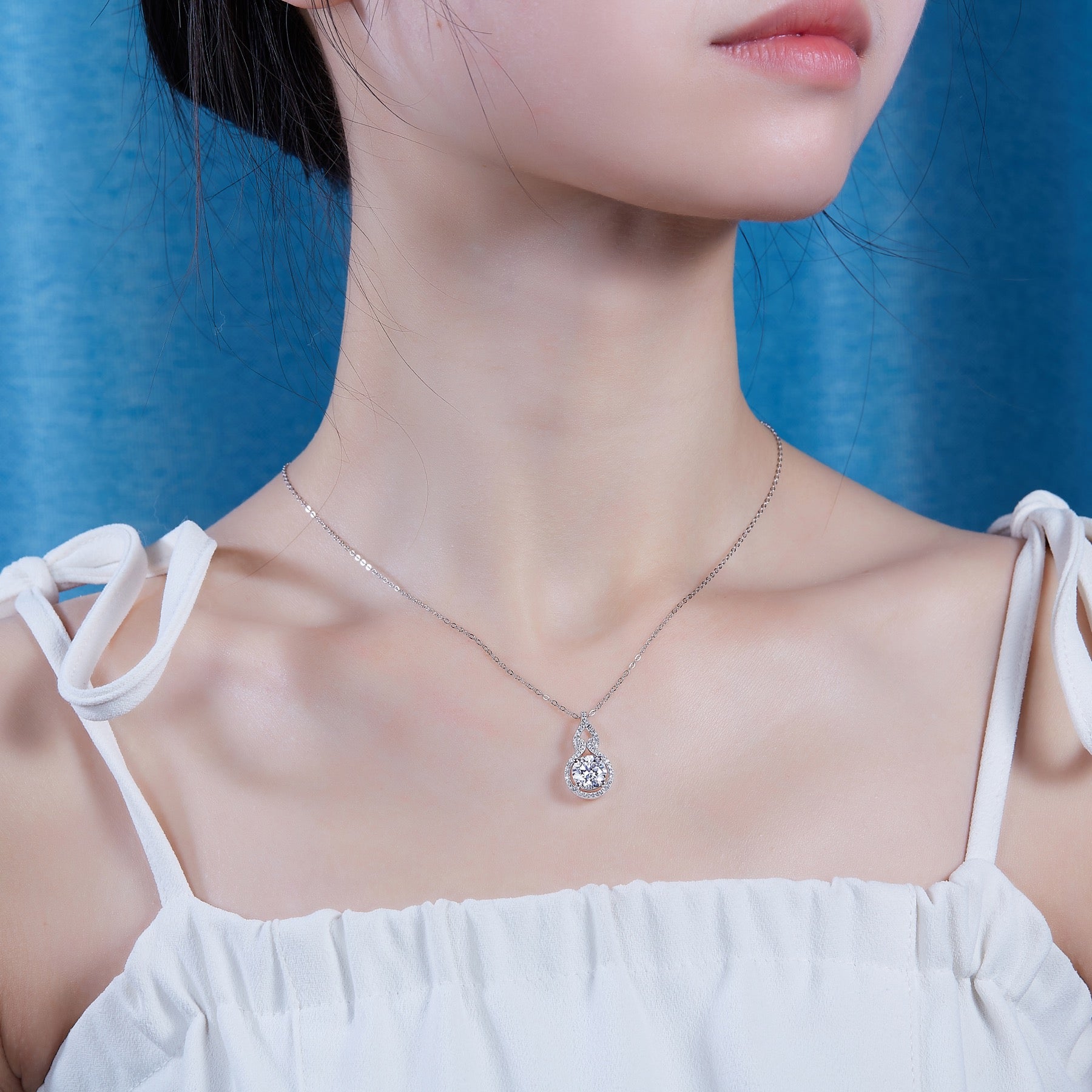 Meander 2 Carat Moissanite Infinity Pendant Necklace in Sterling Silver