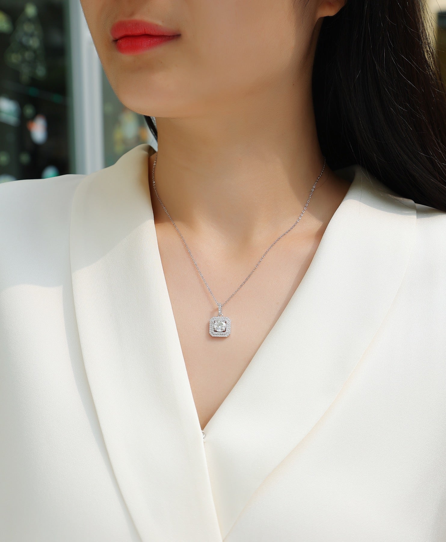Sugarcube 1 Carat Moissanite Halo Pendant Necklace in Sterling Silver