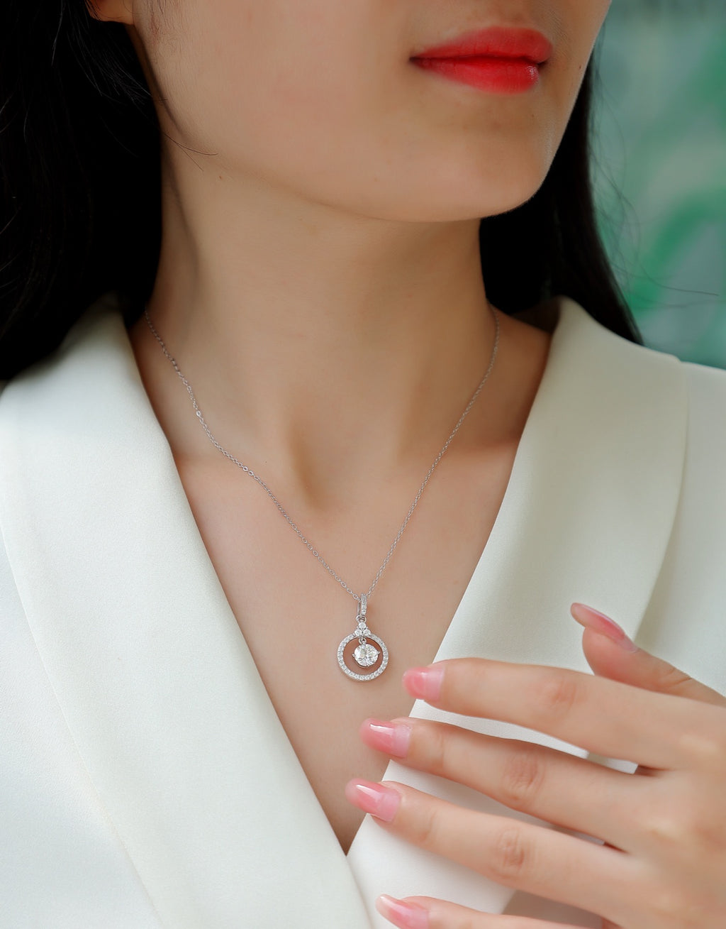 Amour 1 Carat Moissanite Circle Pendant Necklace in Sterling Silver