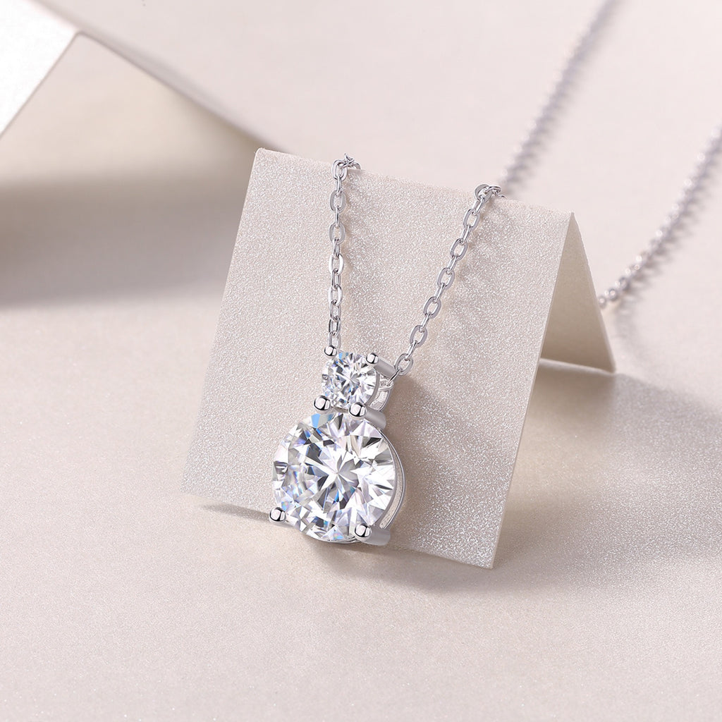 Manor 3 Carat Moissanite Halo Pendant Necklace in Sterling Silver