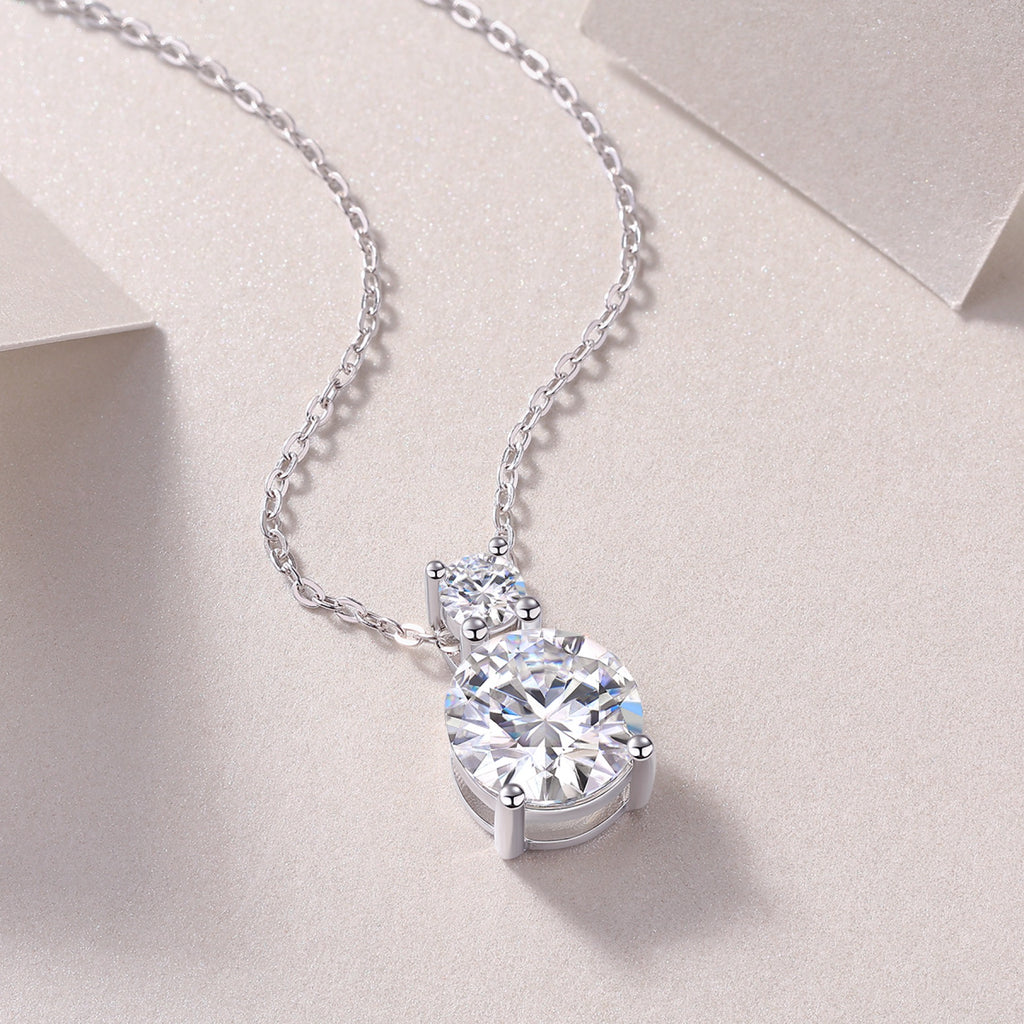 Manor 3 Carat Moissanite Halo Pendant Necklace in Sterling Silver
