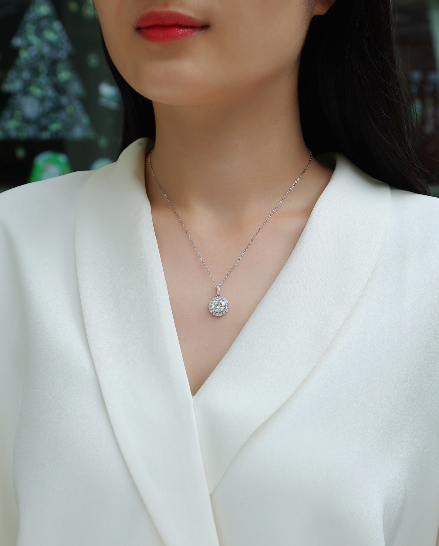 Dandelion 2 Carat Moissanite Halo Pendant Necklace in Sterling Silver