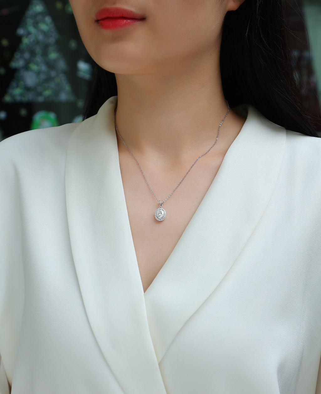 Verona Oval-Cut Moissanite Halo Pendant Necklace in Sterling Silver