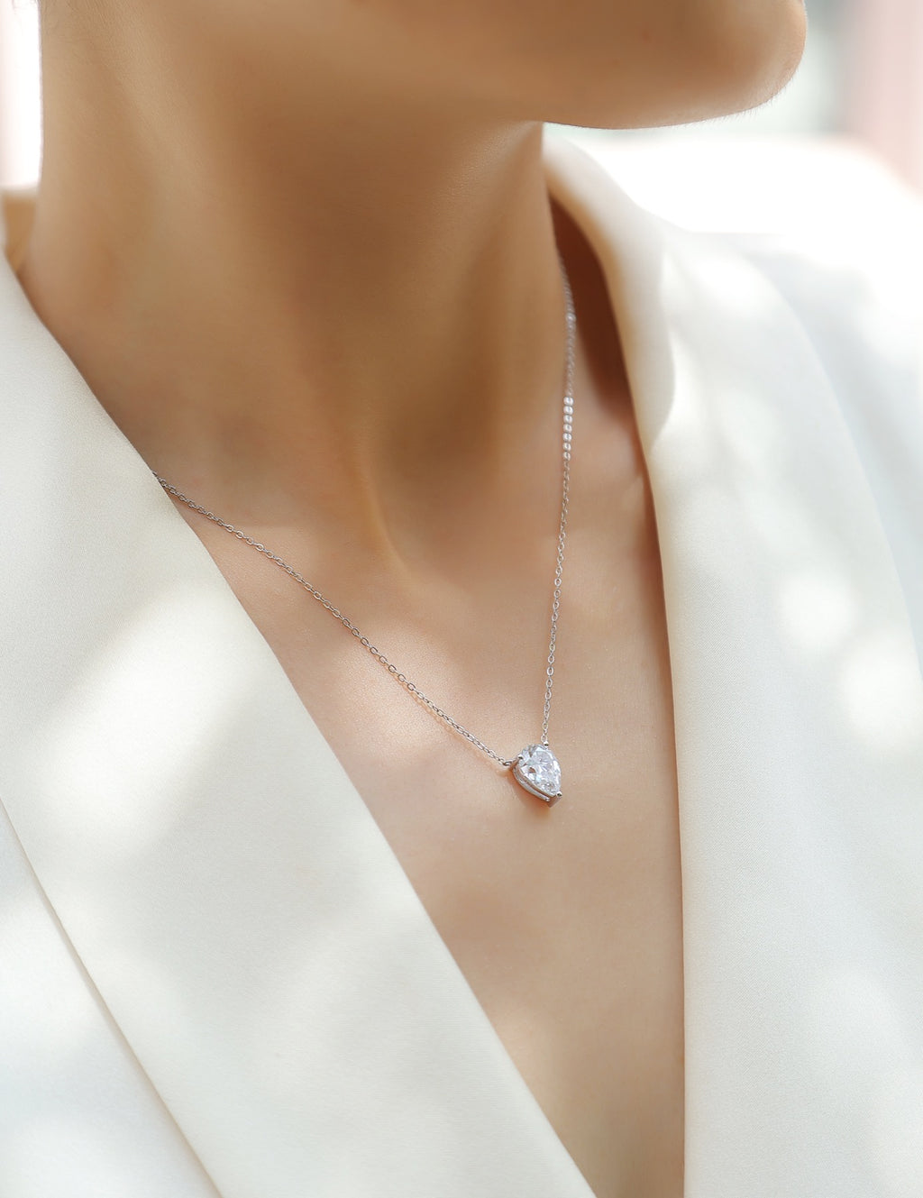 Goutte Moissanite Pear Pendant Necklace in Sterling Silver