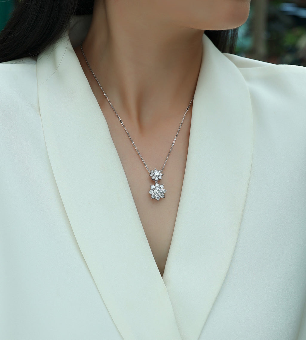 Sunbloom 1 Carat Moissanite Flower Pendant Necklace in Sterling Silver