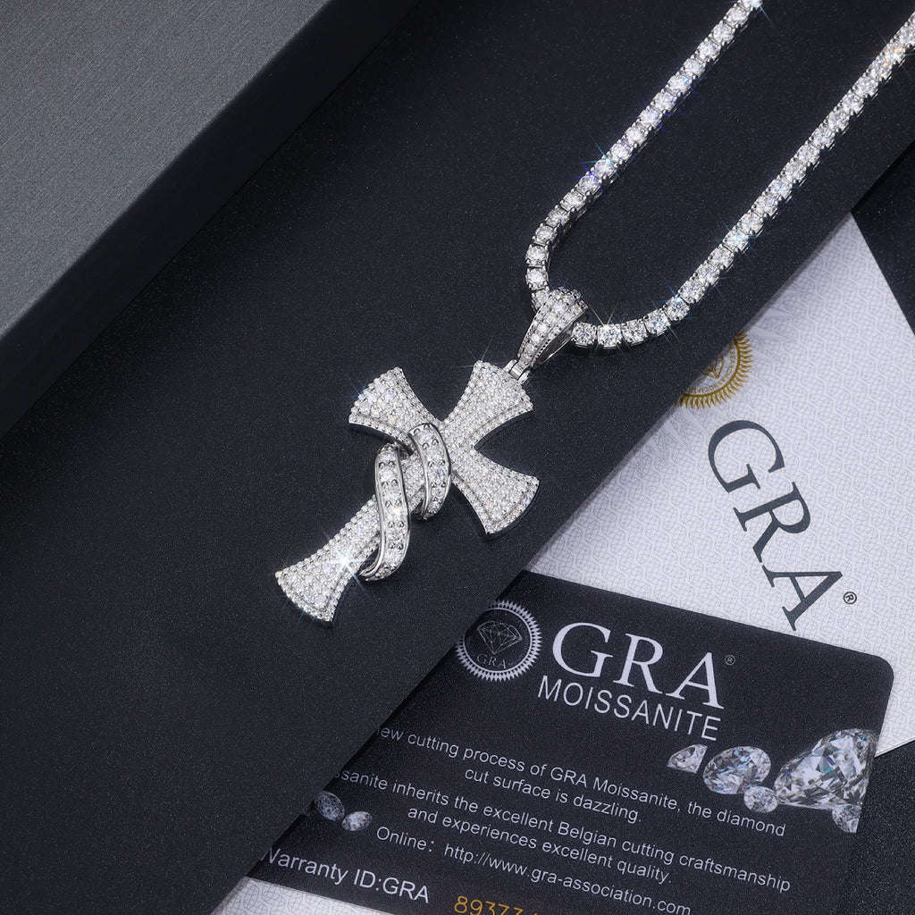 Serpentine Moissanite Cross Necklace in Sterling Silver