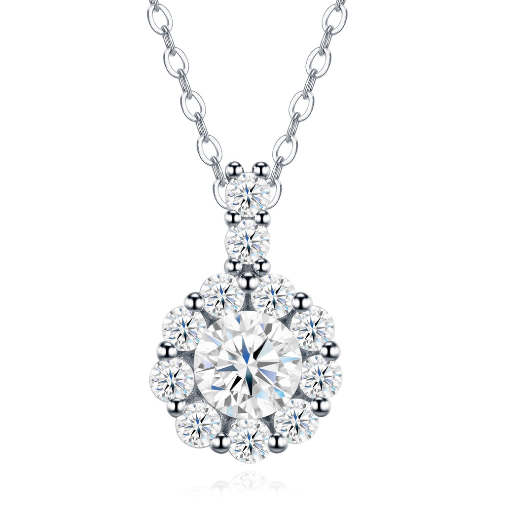 Marguerite 1 Carat Moissanite Flower Pendant Necklace in Sterling Silver