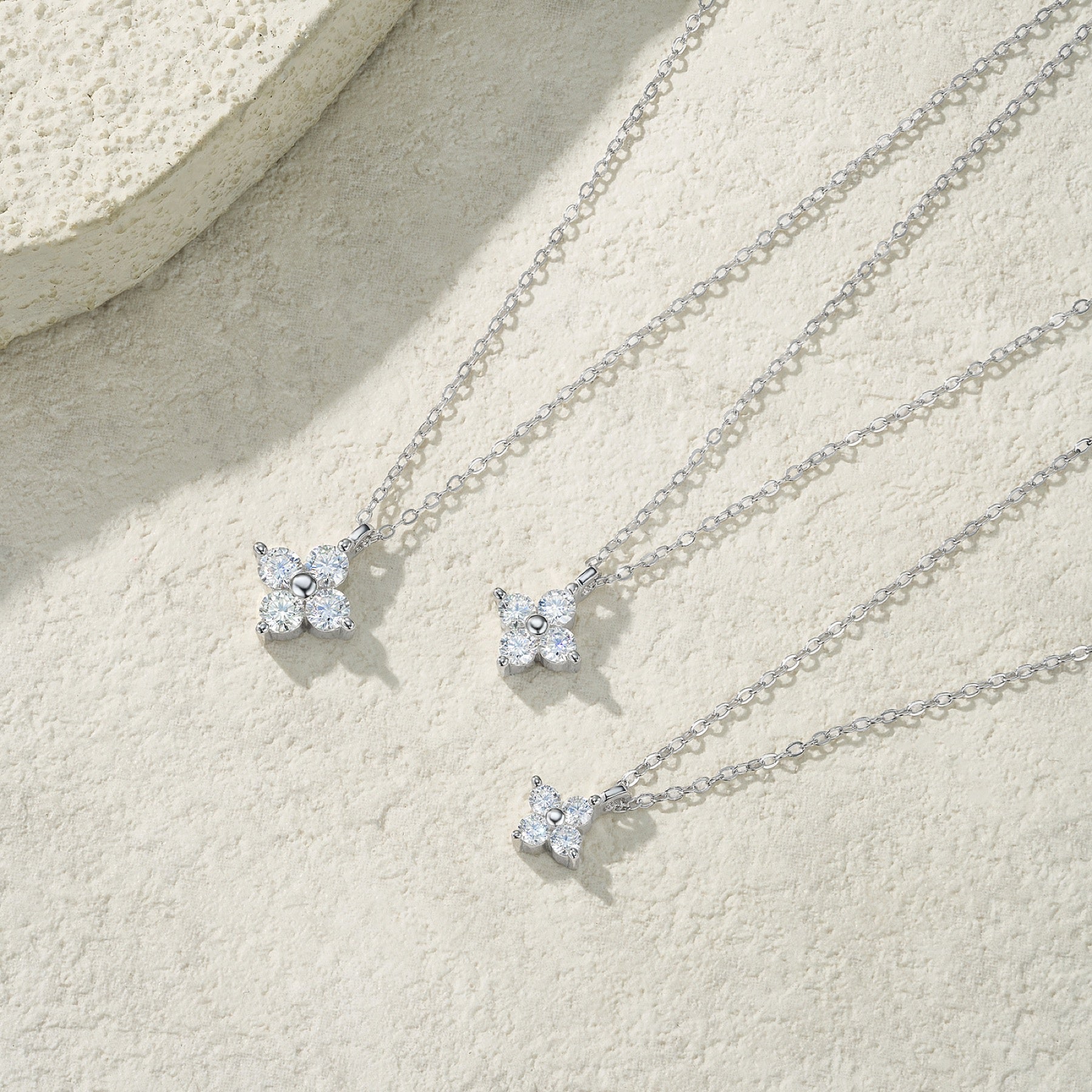 Trefle Moissanite Clover Pendant Necklace in Sterling Silver