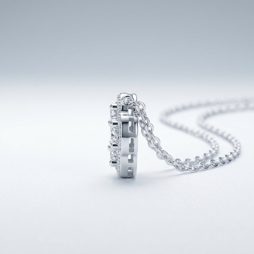 Verbena Moissanite Clover Pendant Necklace in Sterling Silver