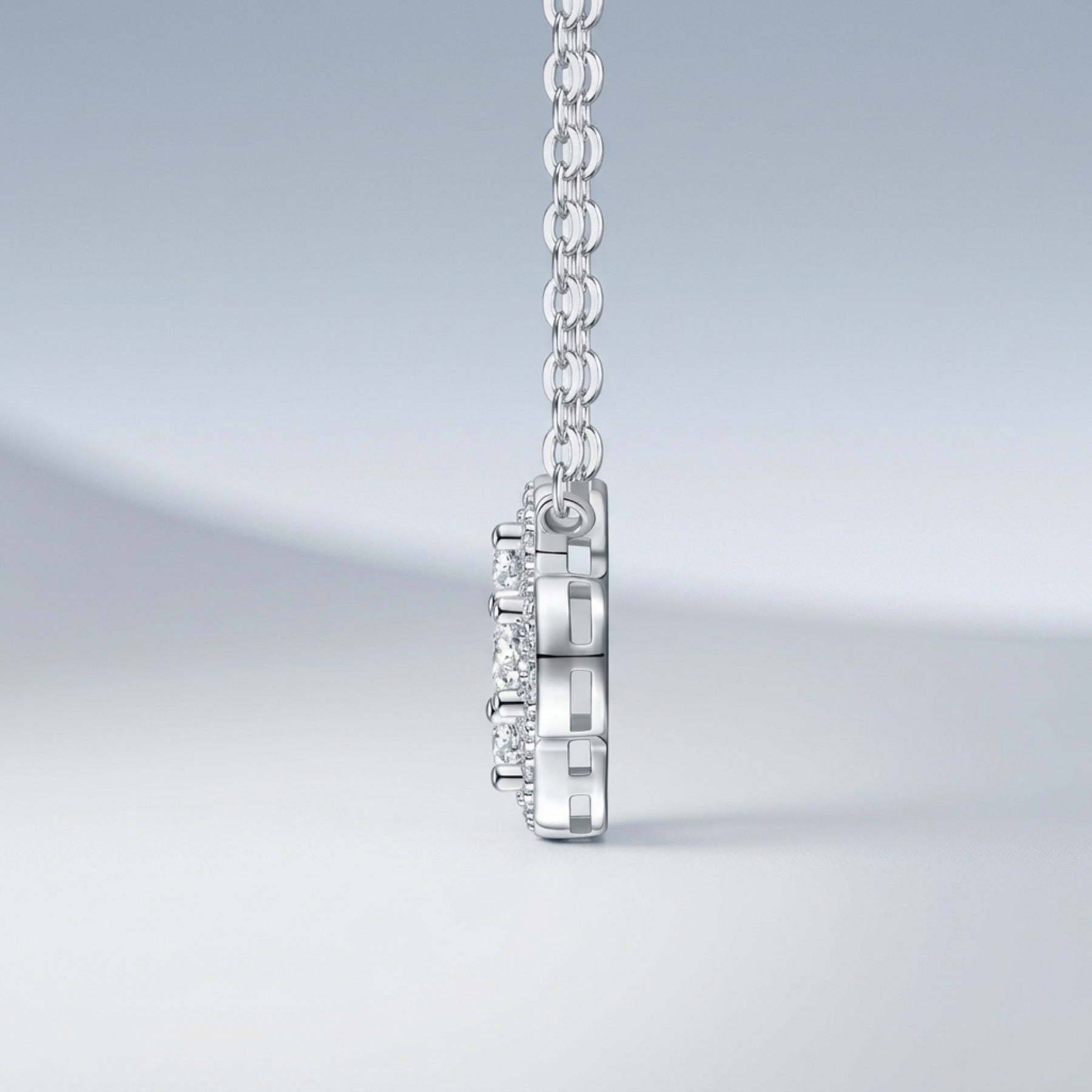 Verbena Moissanite Clover Pendant Necklace in Sterling Silver