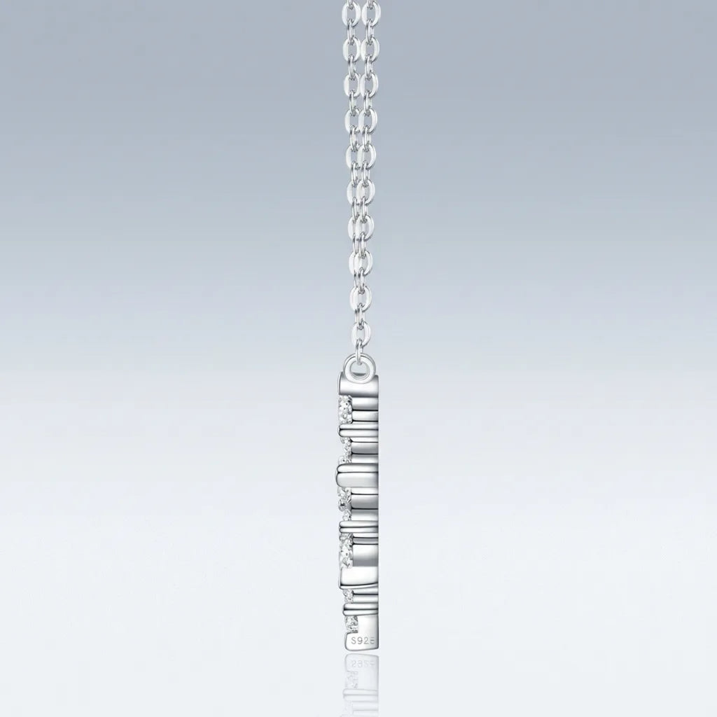 Solaris Moissanite Sunburst Wreath Necklace in Sterling Silver