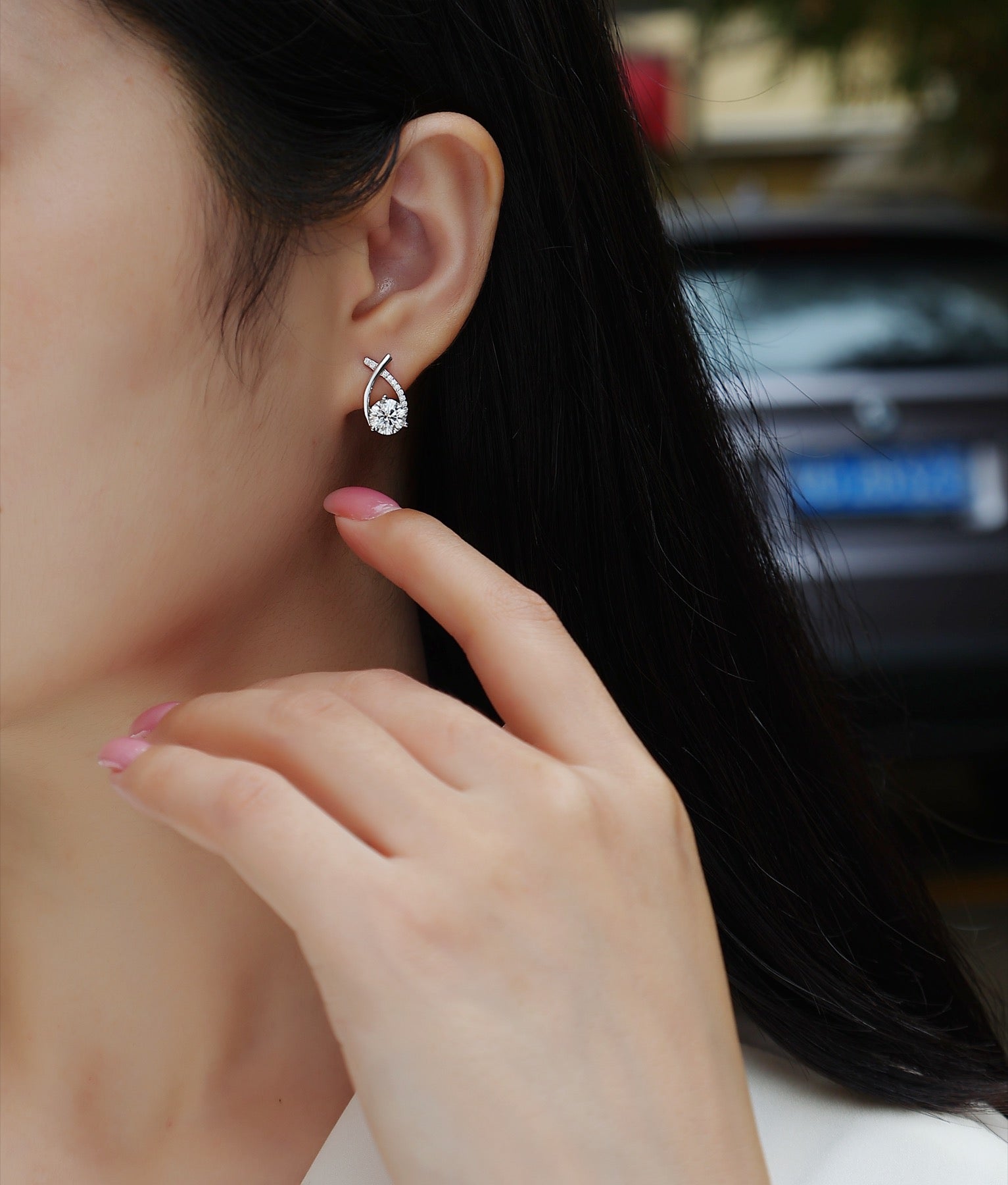 Flourish 1 Carat Moissanite Drop Earrings in Sterling Silver