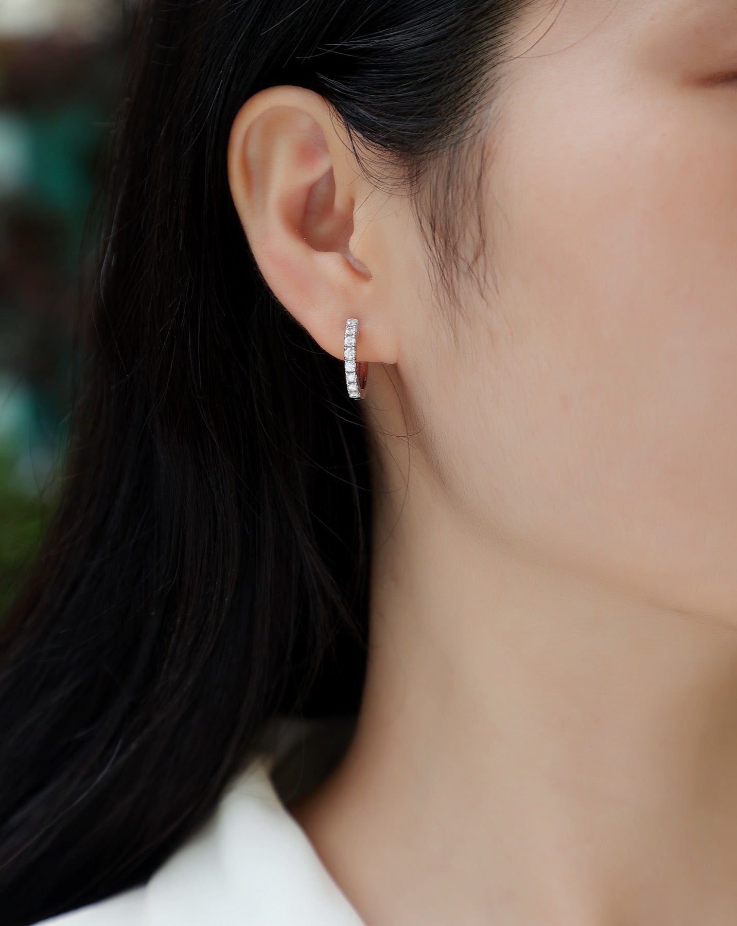 Trace Moissanite Huggie Hoop Earrings in Sterling Silver