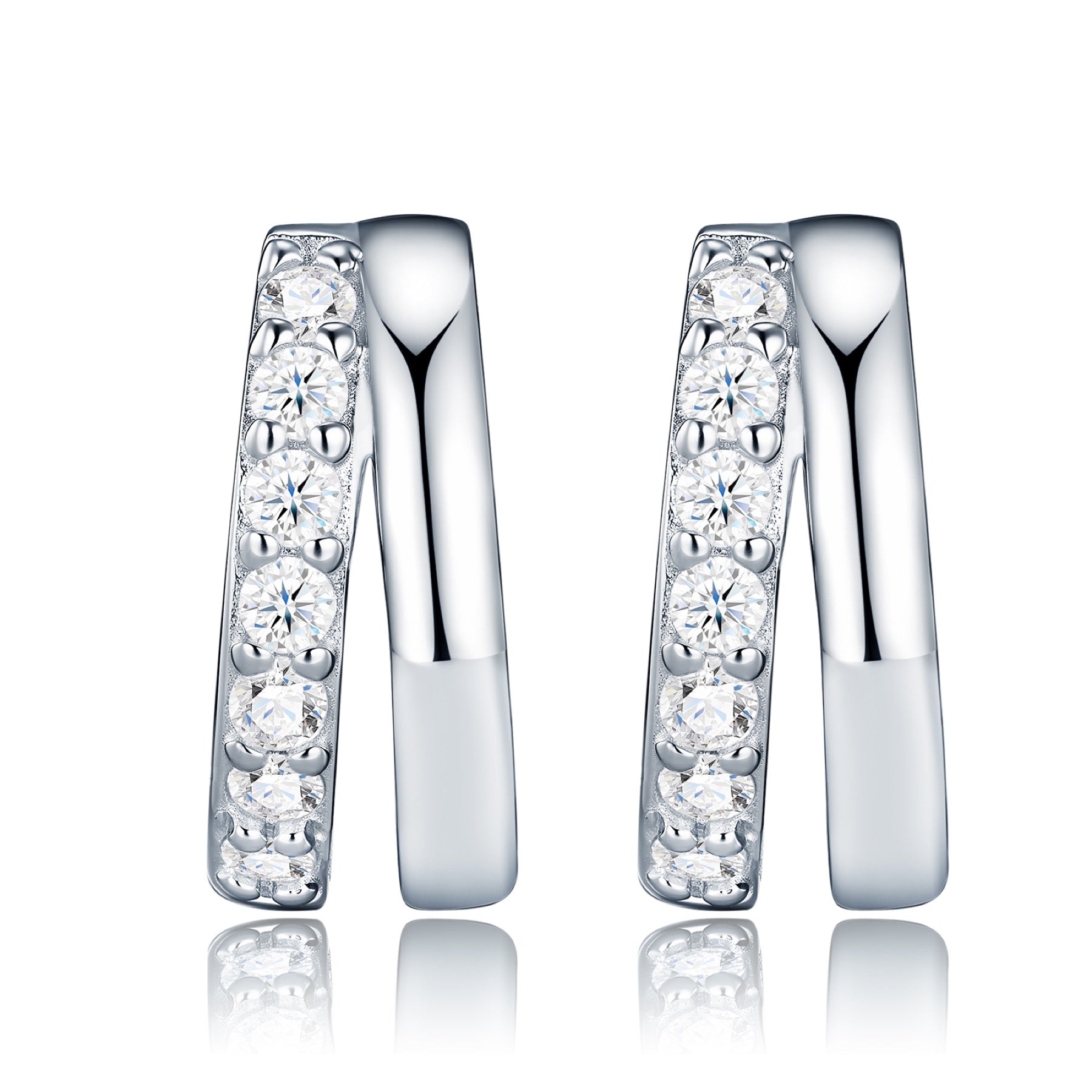 Larghezza Moissanite Huggie Hoop Earrings in Sterling Silver