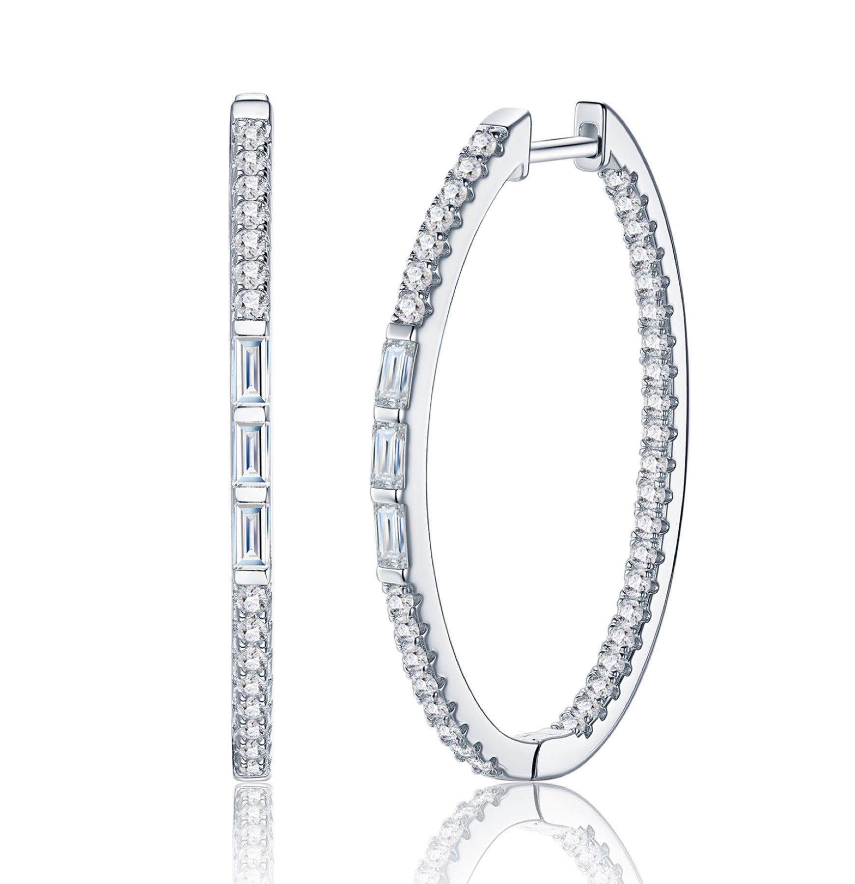 Cerchione Moissanite Hoop Earrings in Sterling Silver