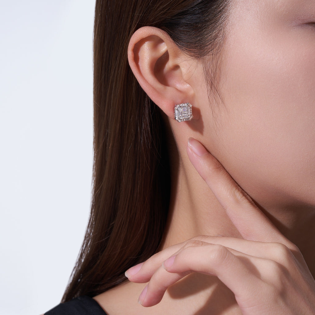Smeraldo Moissanite Stud Earrings in Sterling Silver
