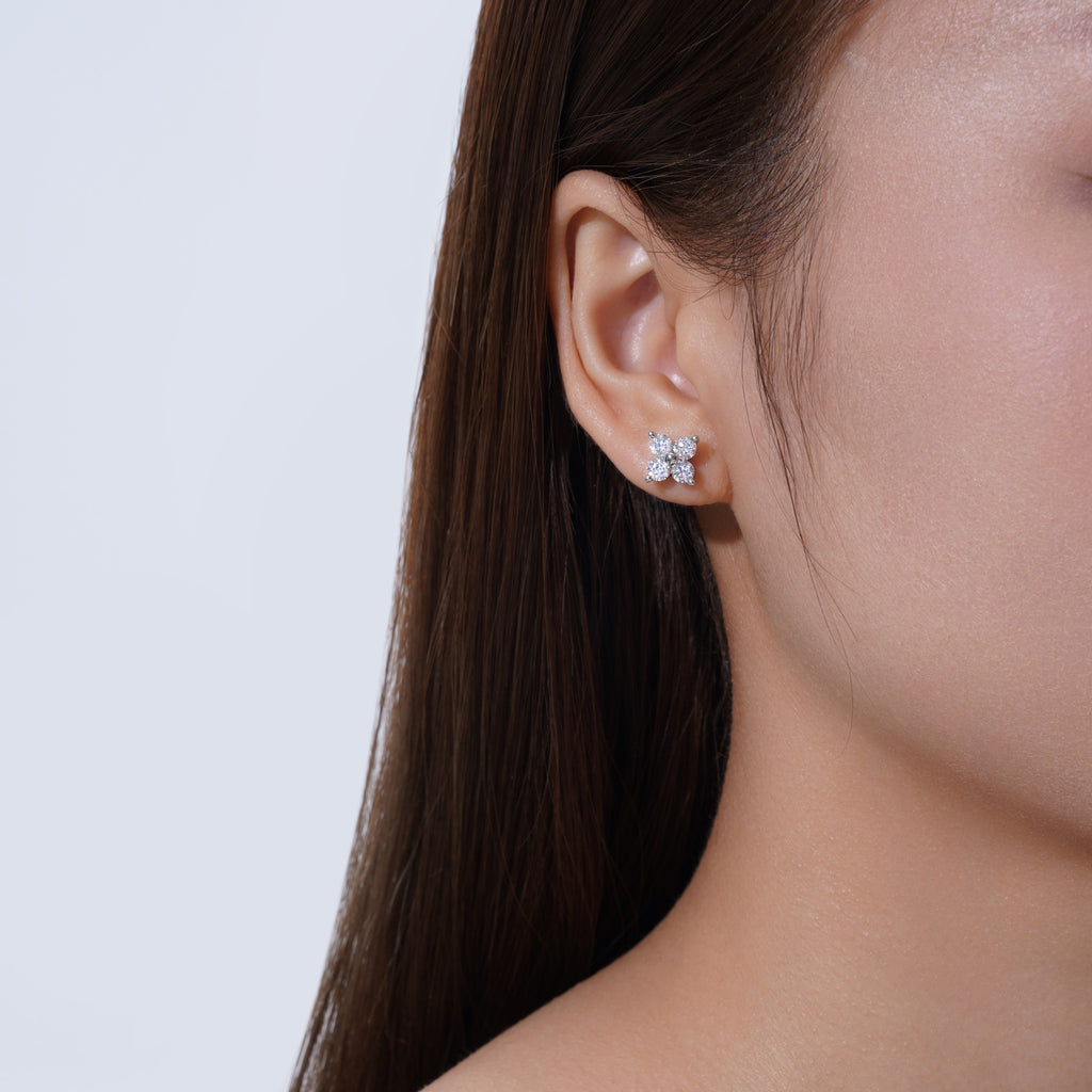 Fiorcroce Moissanite Flower Stud Earrings in Sterling Silver