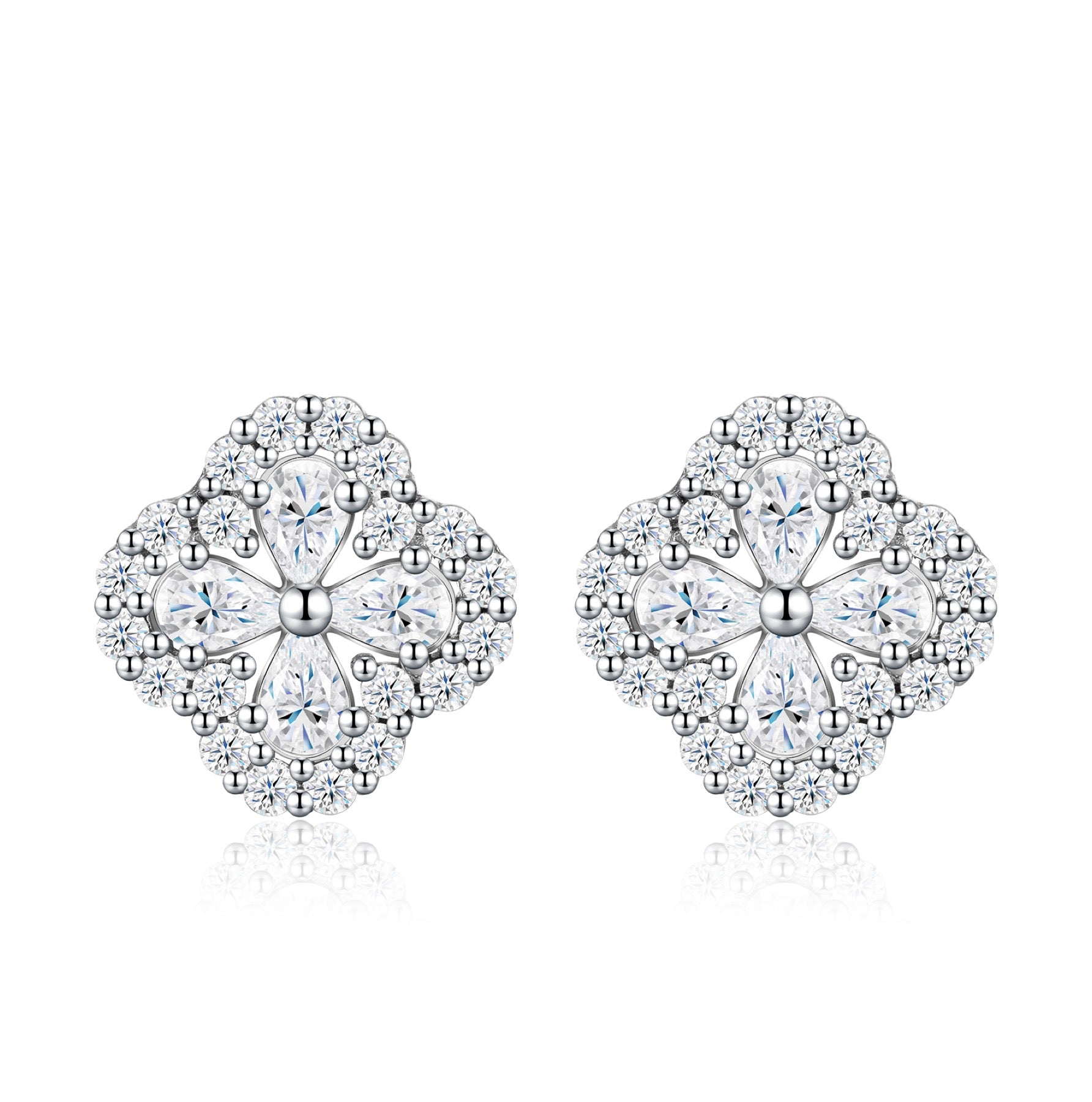 Fiordaliso Moissanite Flower Stud Earrings in Sterling Silver