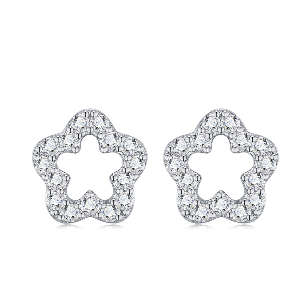Fiorellino Moissanite Flower Stud Earrings in Sterling Silver