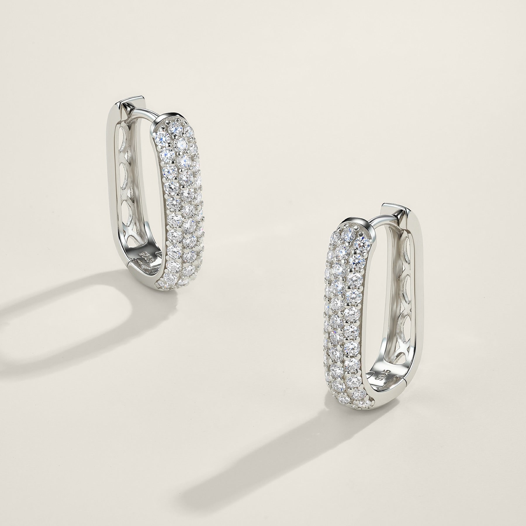 Doppiofila Moissanite Huggie Hoop Earrings in Sterling Silver