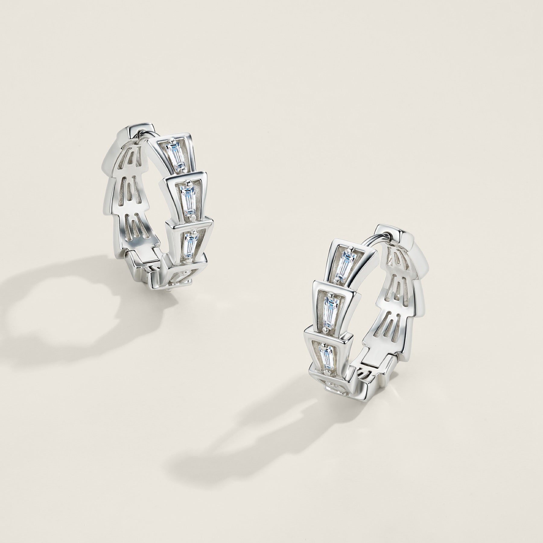 Sprazzo Moissanite Huggie Hoop Earrings in Sterling Silver
