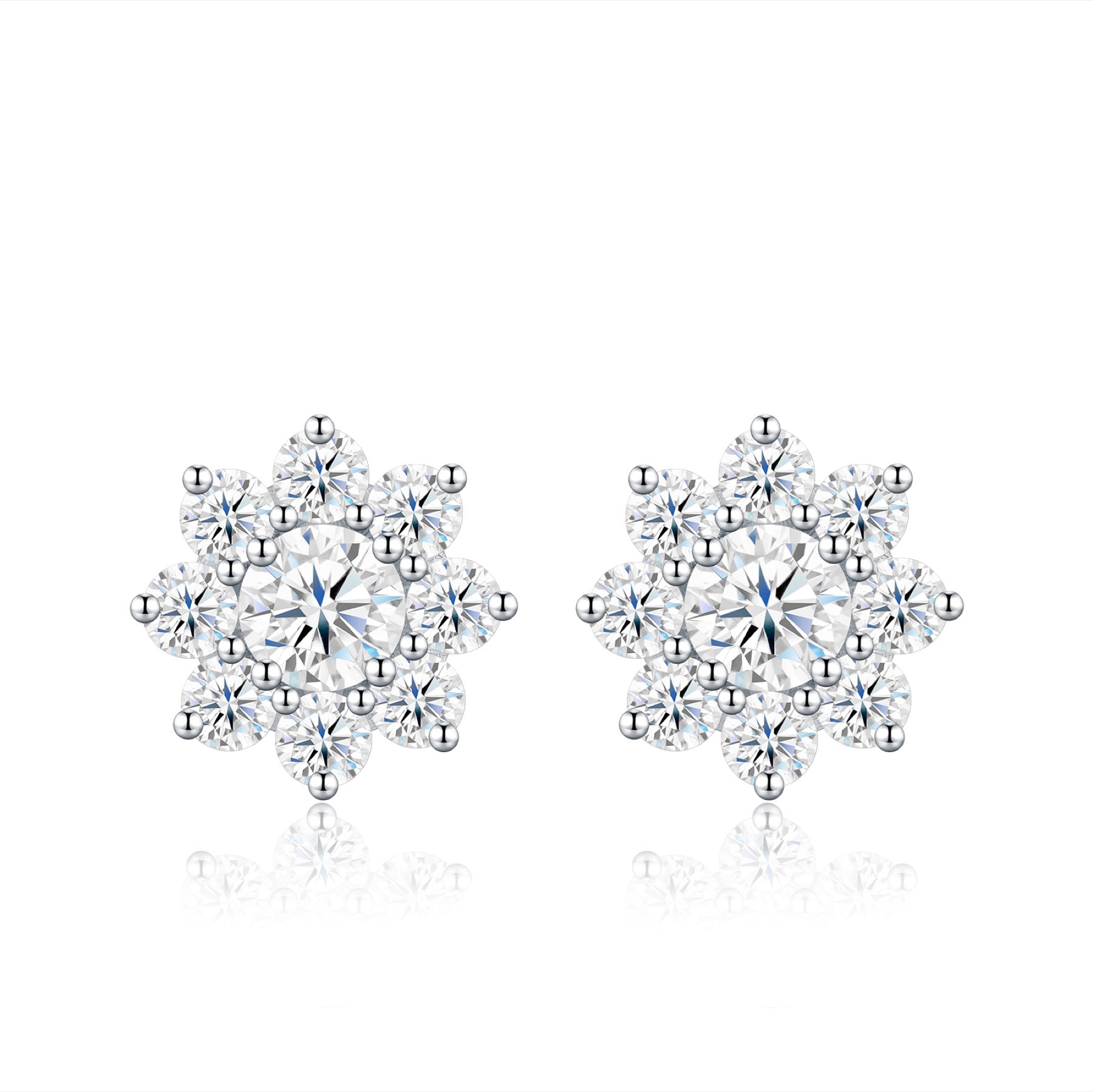 Fioredineve Moissanite Flower Stud Earrings in Sterling Silver