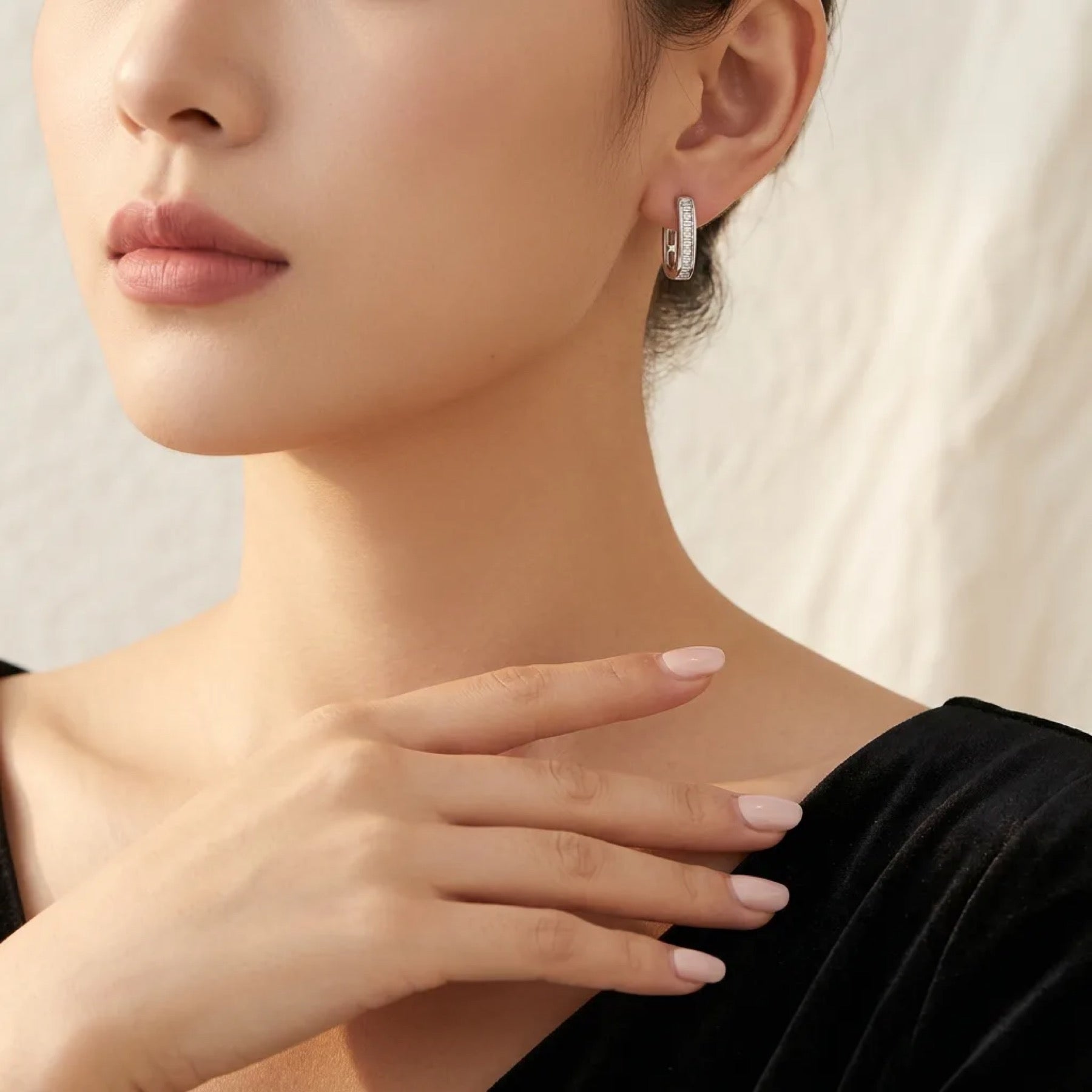 Canalino Moissanite Huggie Hoop Earrings in Sterling Silver