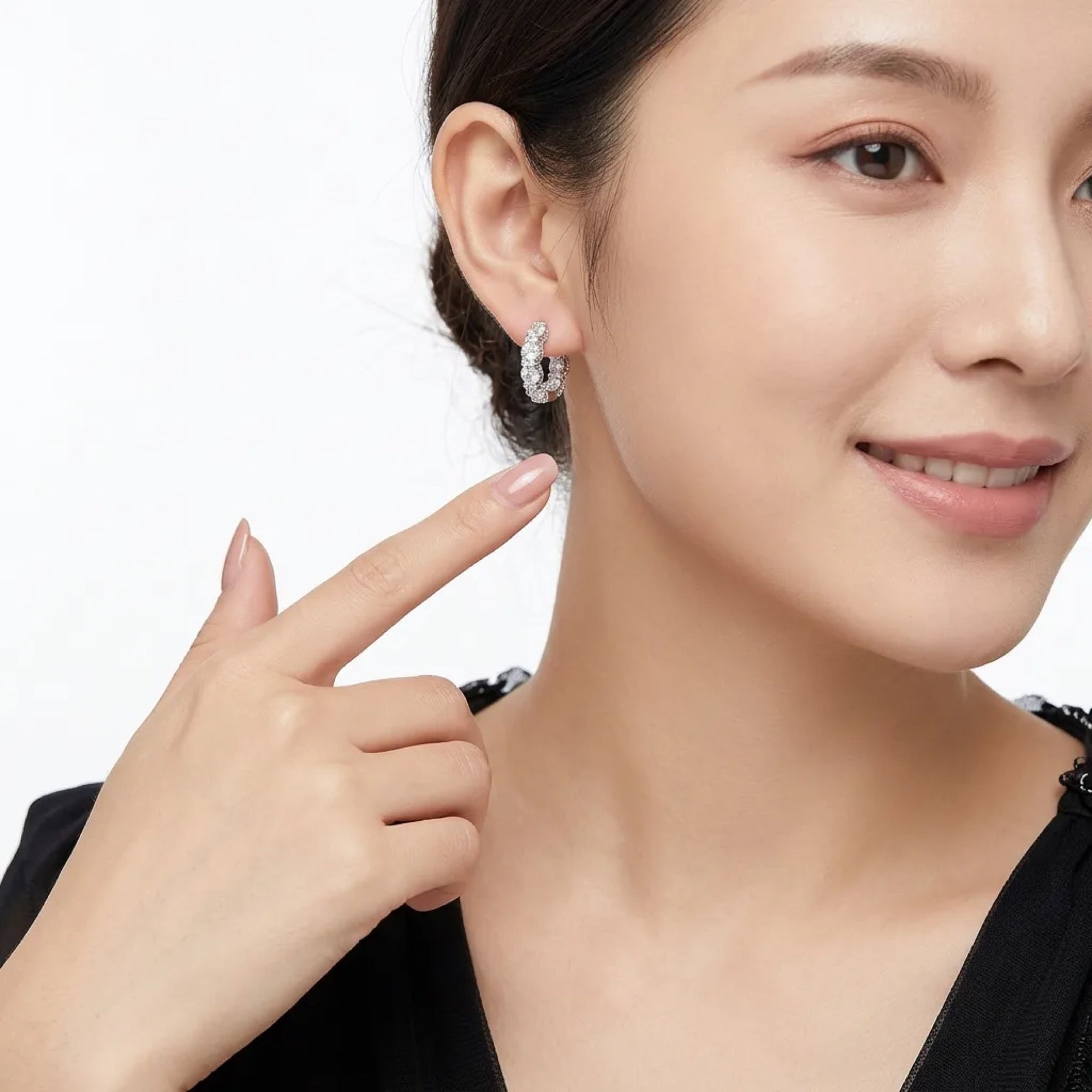 Alternino Moissanite Huggie Hoop Earrings in Sterling Silver