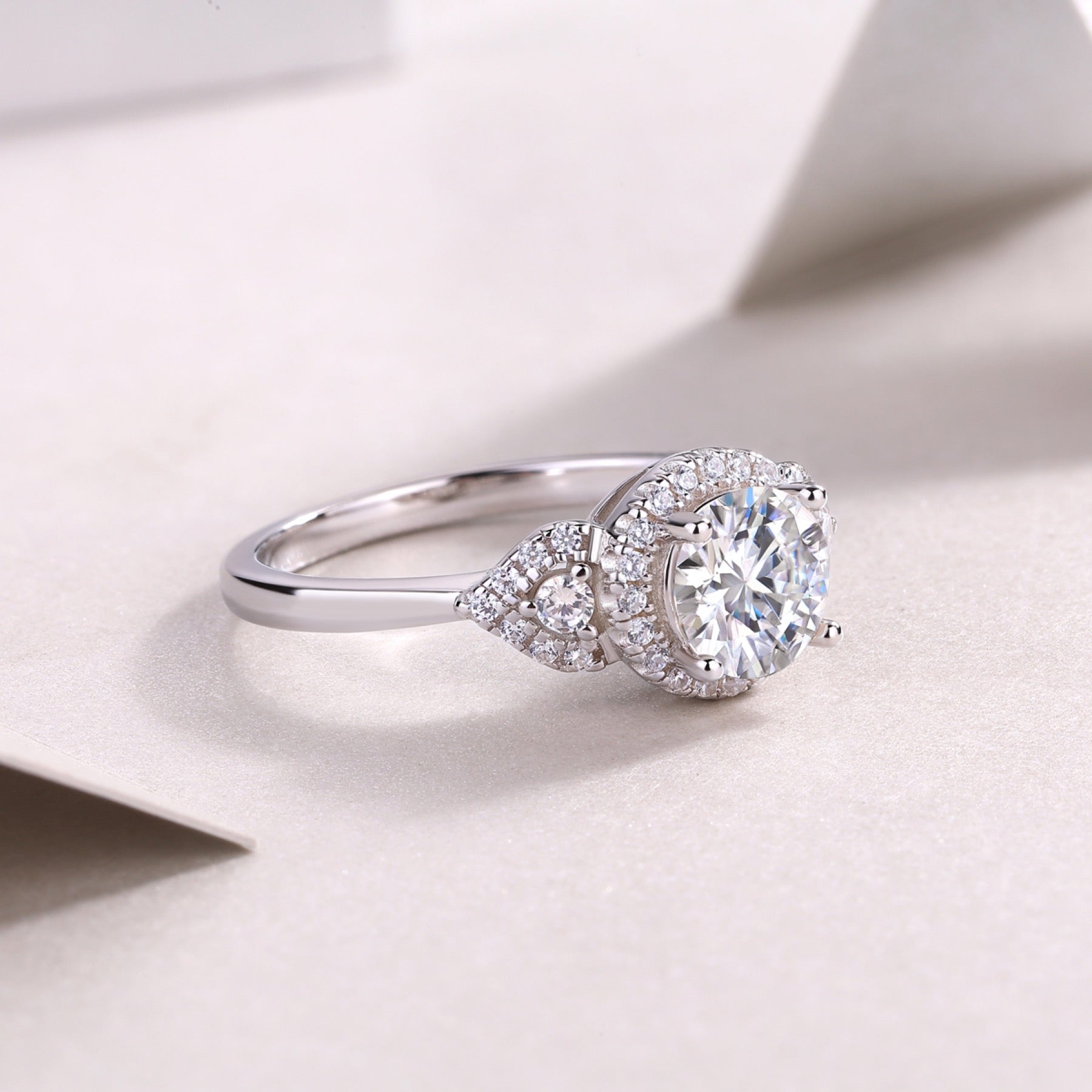 Chiaroscuro Oval-Cut Moissanite Halo Ring in Sterling Silver
