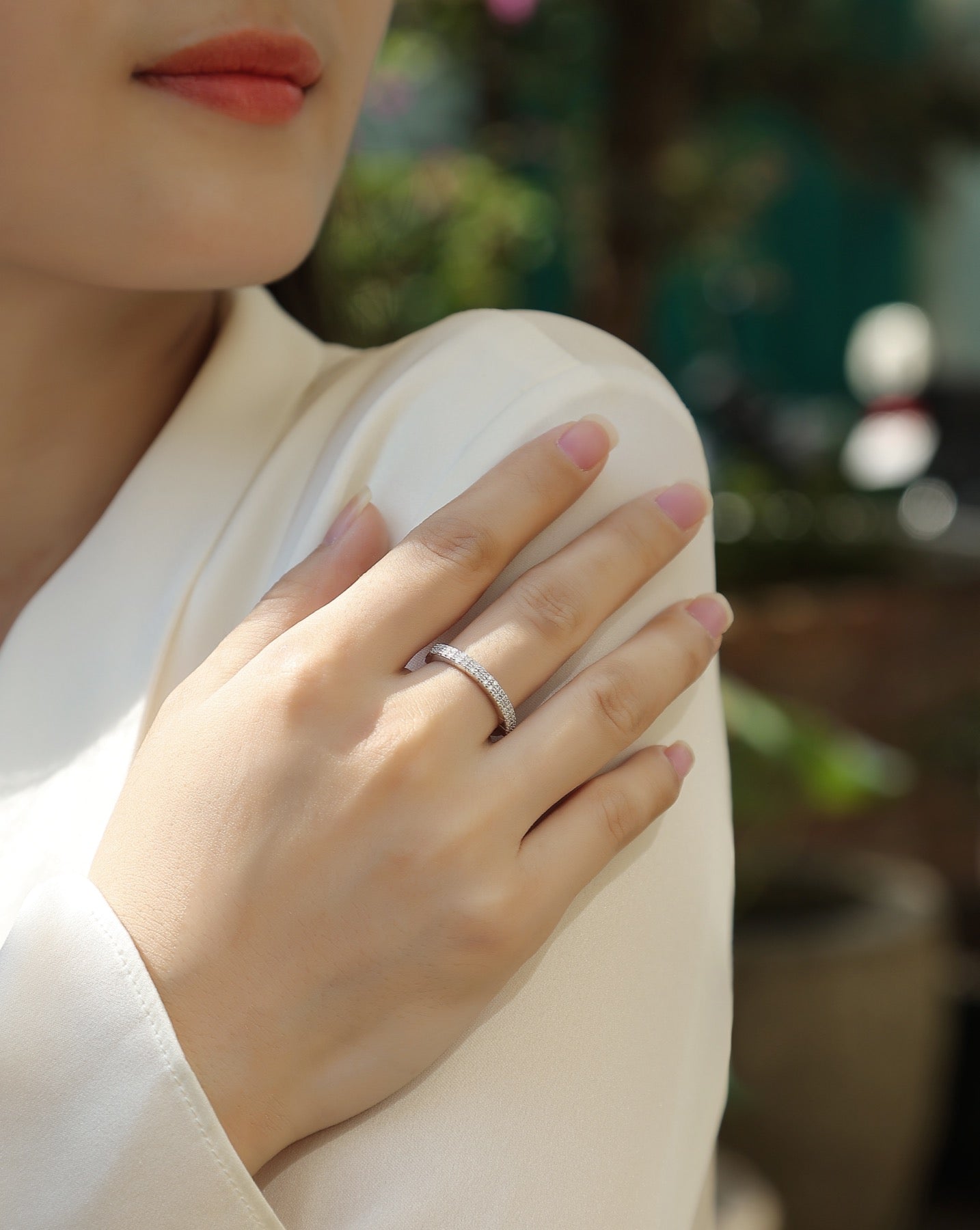 Amata Moissanite Band Ring in Sterling Silver