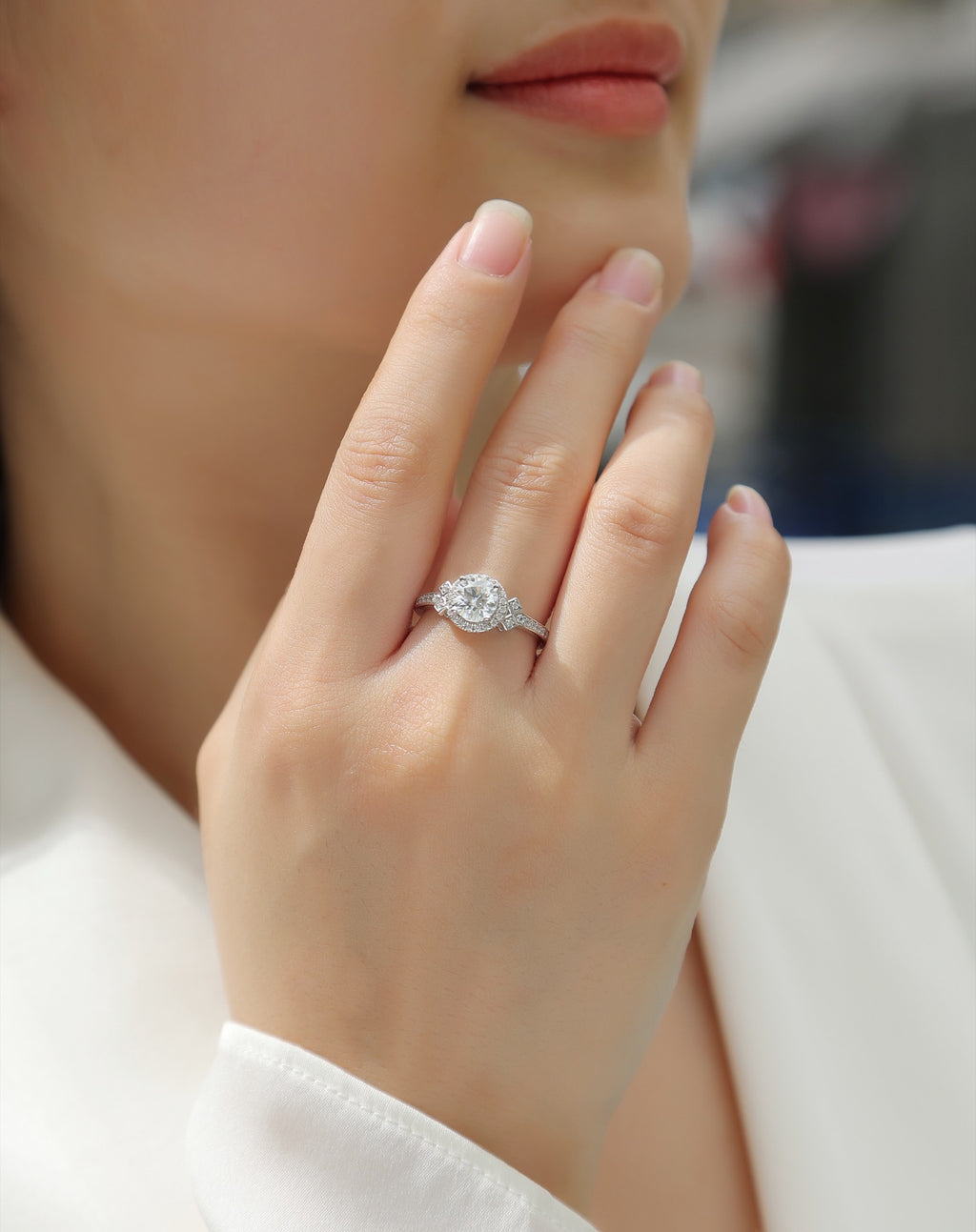 Faro Moissanite Halo Ring in Sterling Silver