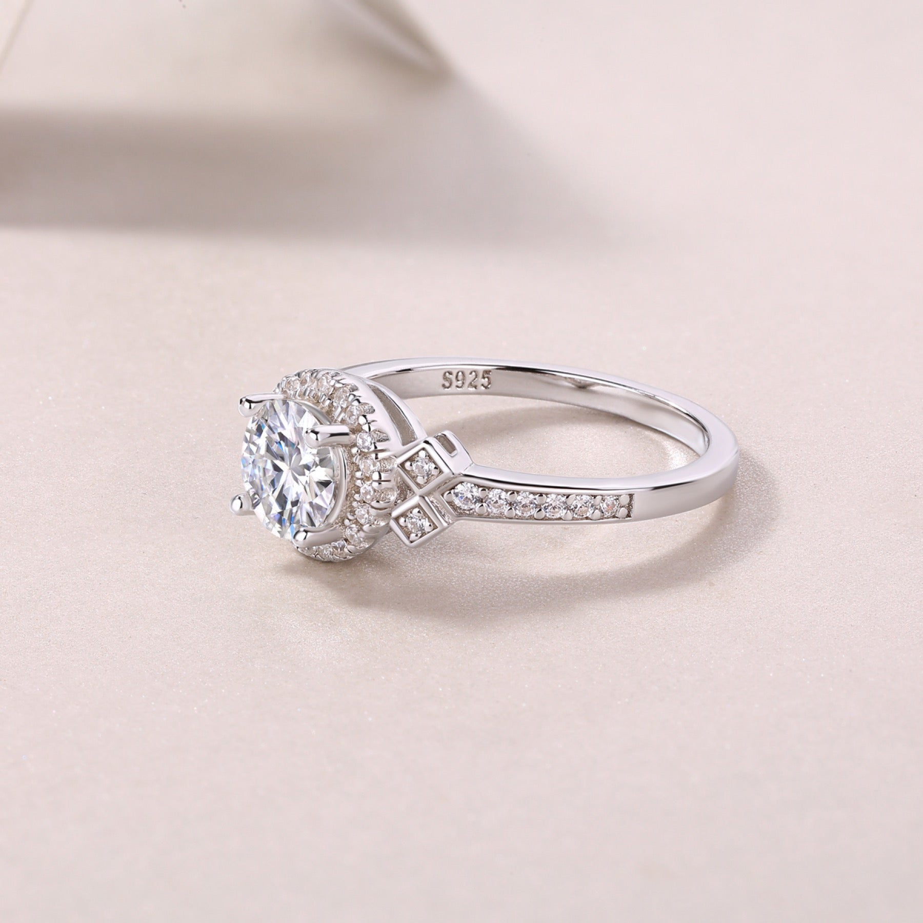 Faro Moissanite Halo Ring in Sterling Silver
