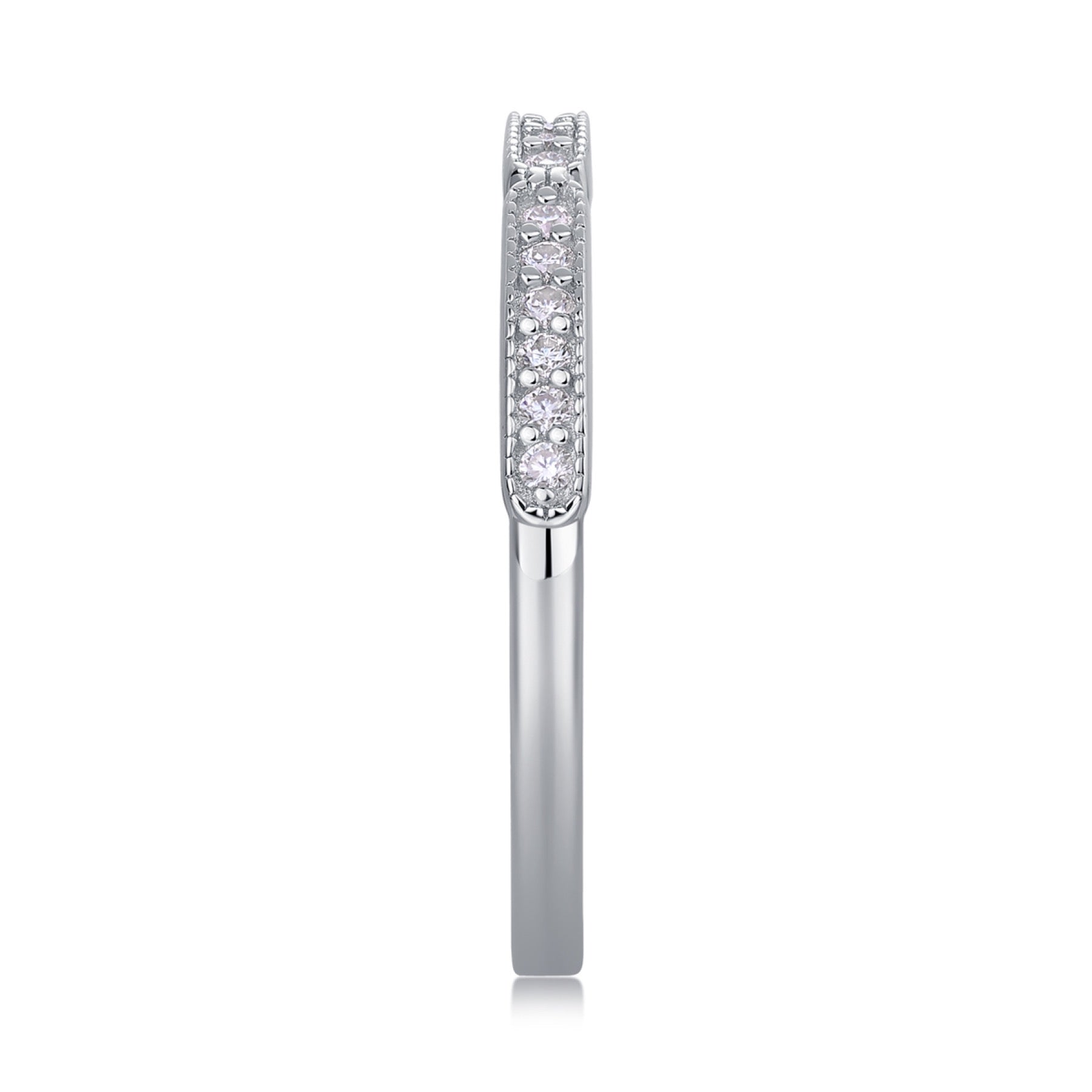Gioventu Moissanite Band Ring in Sterling Silver