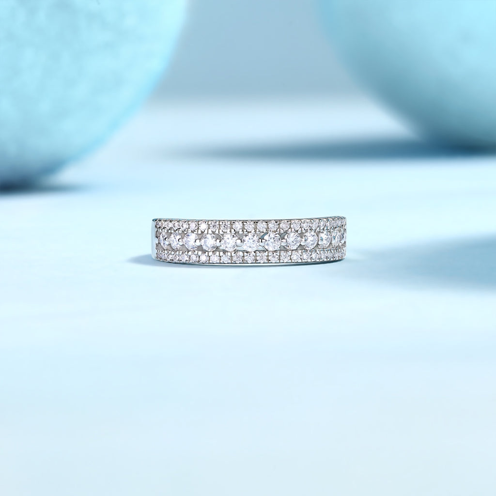 Marinaio Moissanite Band Ring in Sterling Silver