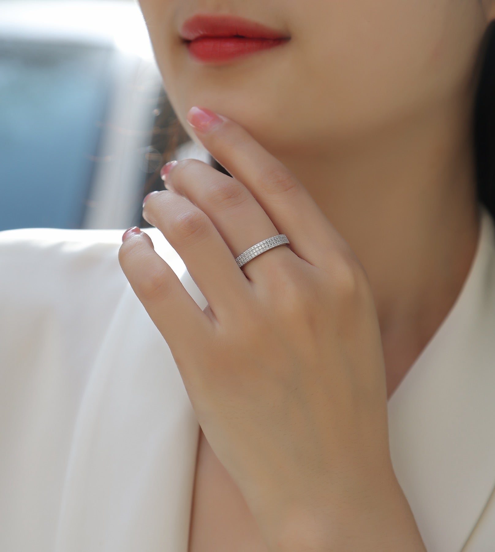 Alato Moissanite Band Ring in Sterling Silver