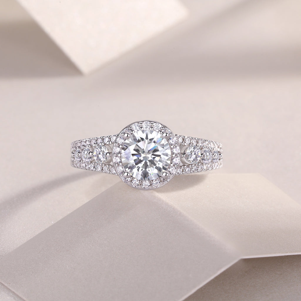 Shower Oval-Cut Moissanite Halo Ring in Sterling Silver