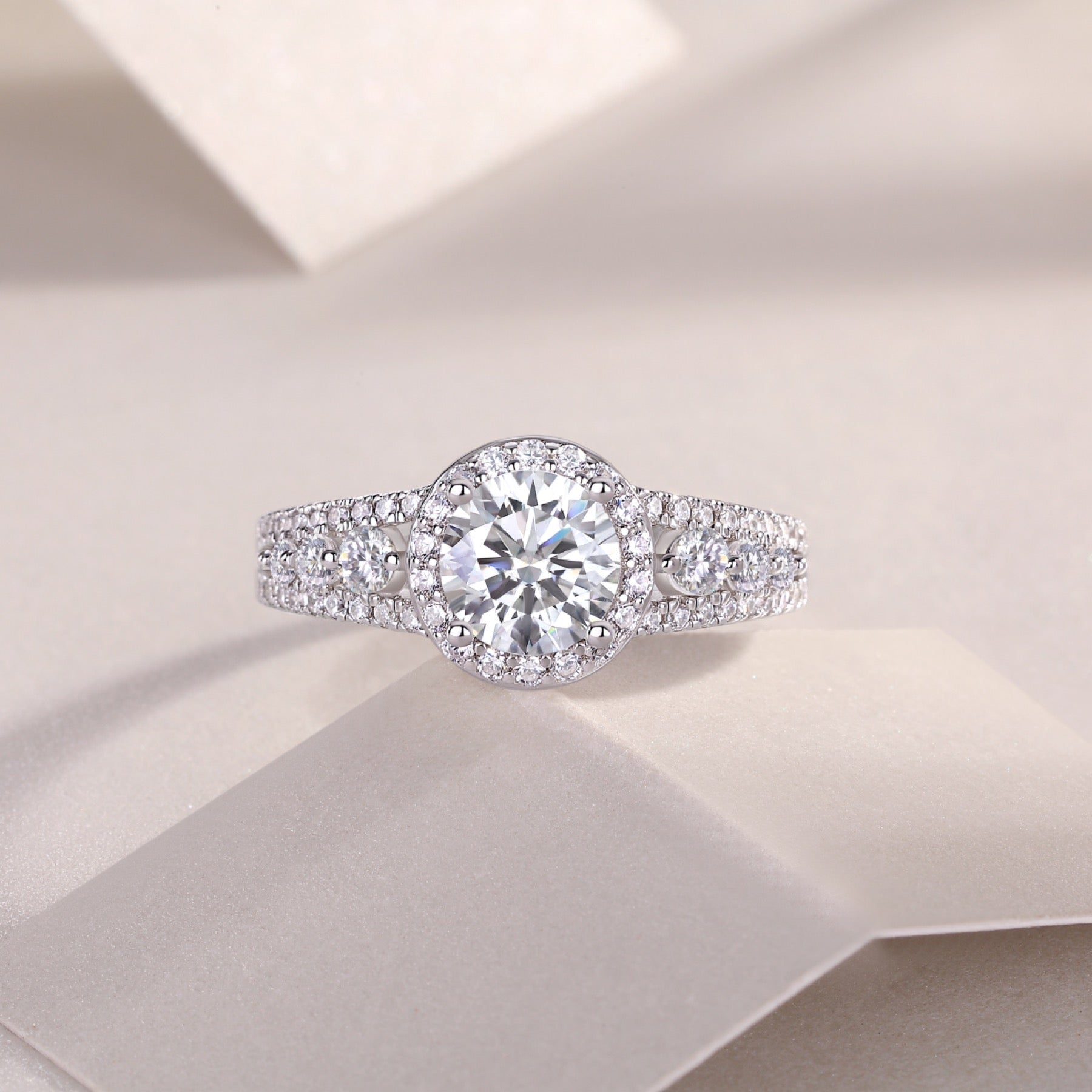 Shower Oval-Cut Moissanite Halo Ring in Sterling Silver