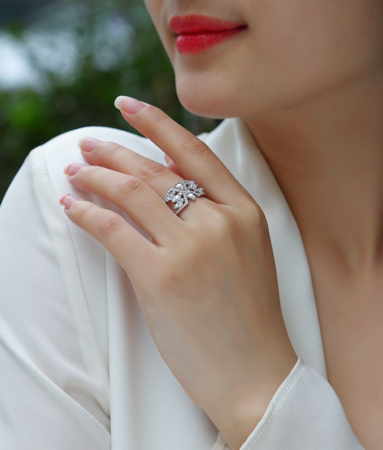 Fleur Moissanite Band Ring in Sterling Silver