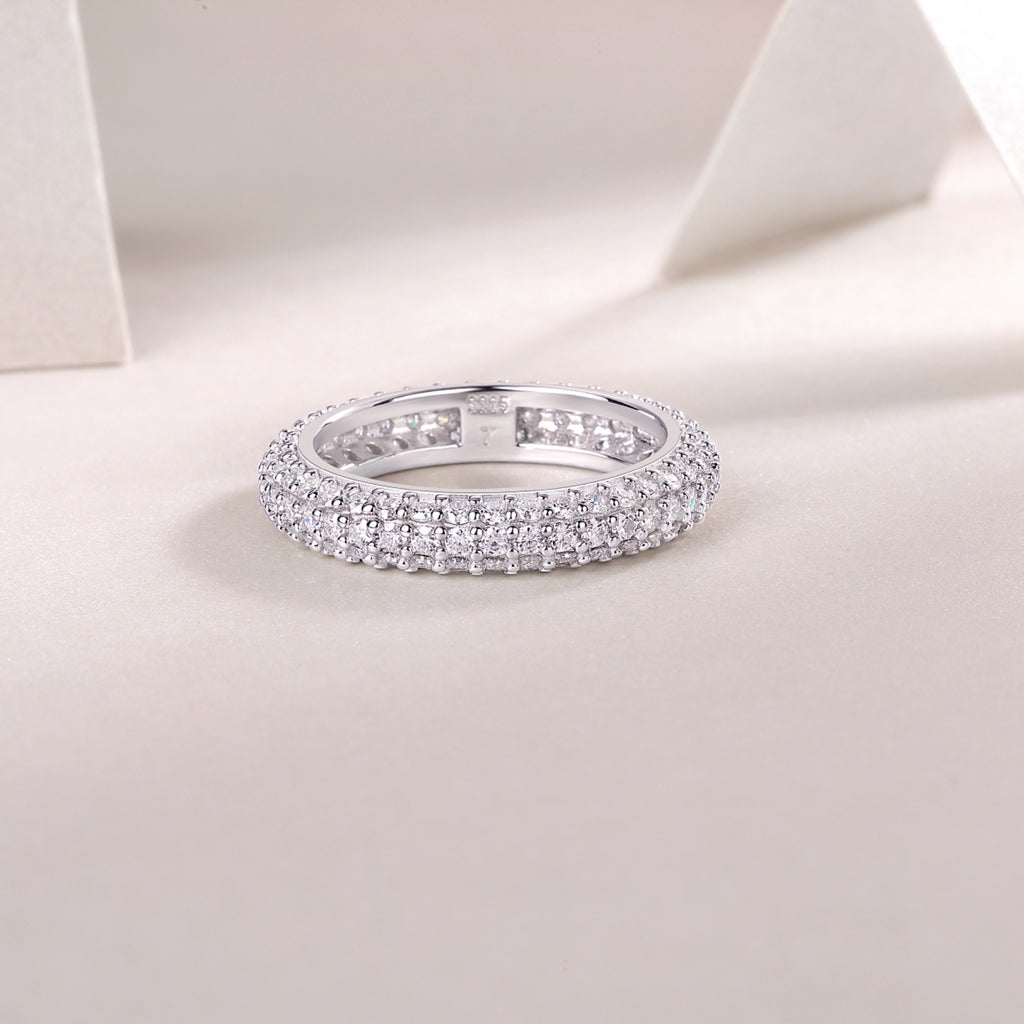 Sands Moissanite Band Ring in Sterling Silver