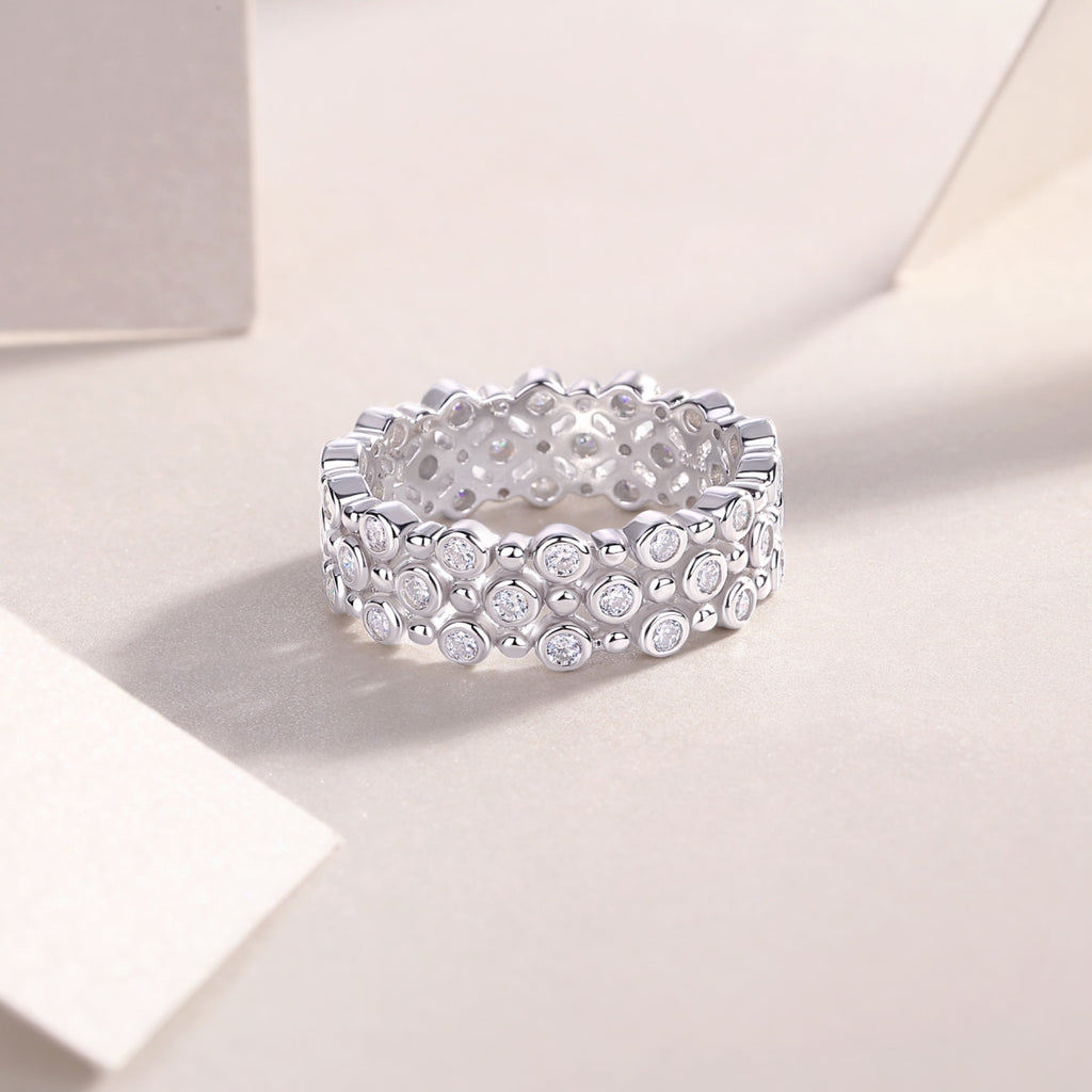 Starheart Moissanite Band Ring in Sterling Silver