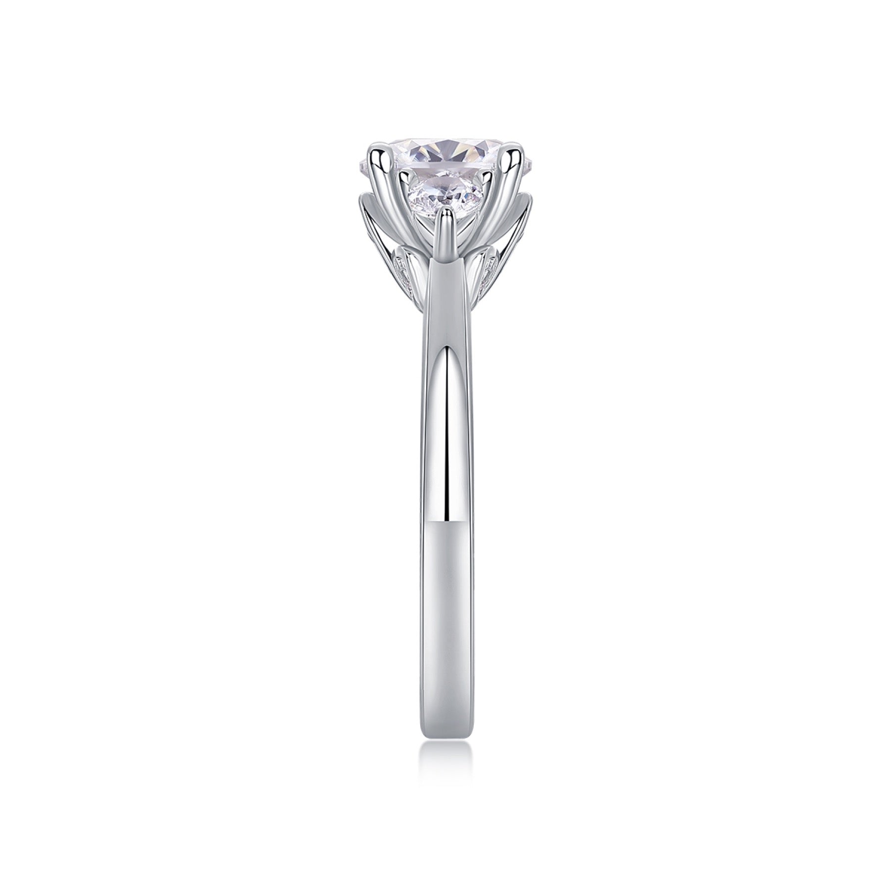 Starnight 2 Carat Moissanite Solitaire Ring in Sterling Silver