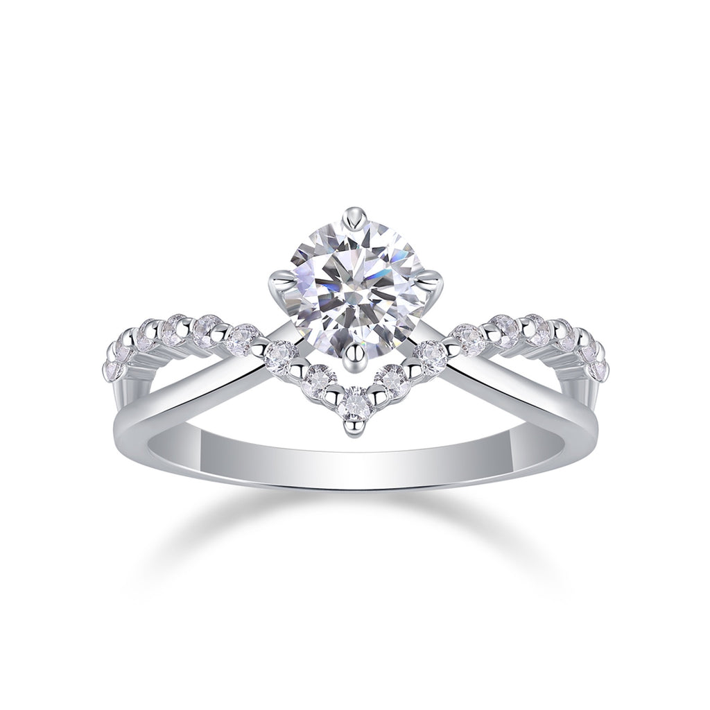 Crownlove Moissanite Band Ring in Sterling Silver