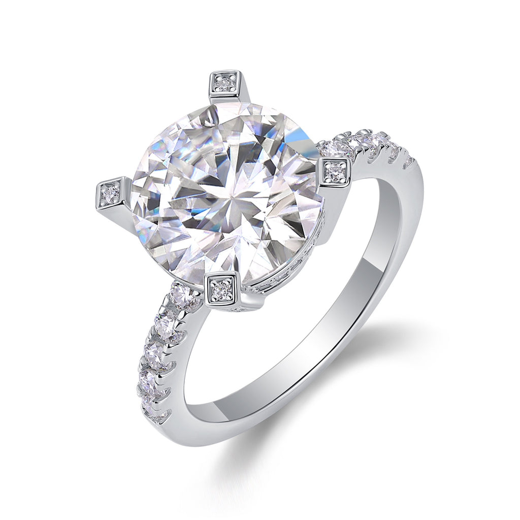 Splendor 5 Carat Moissanite Solitaire Ring in Sterling Silver