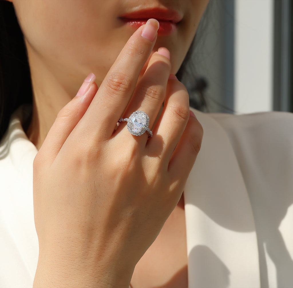Fullmoon Oval-Cut Moissanite Halo Ring in Sterling Silver
