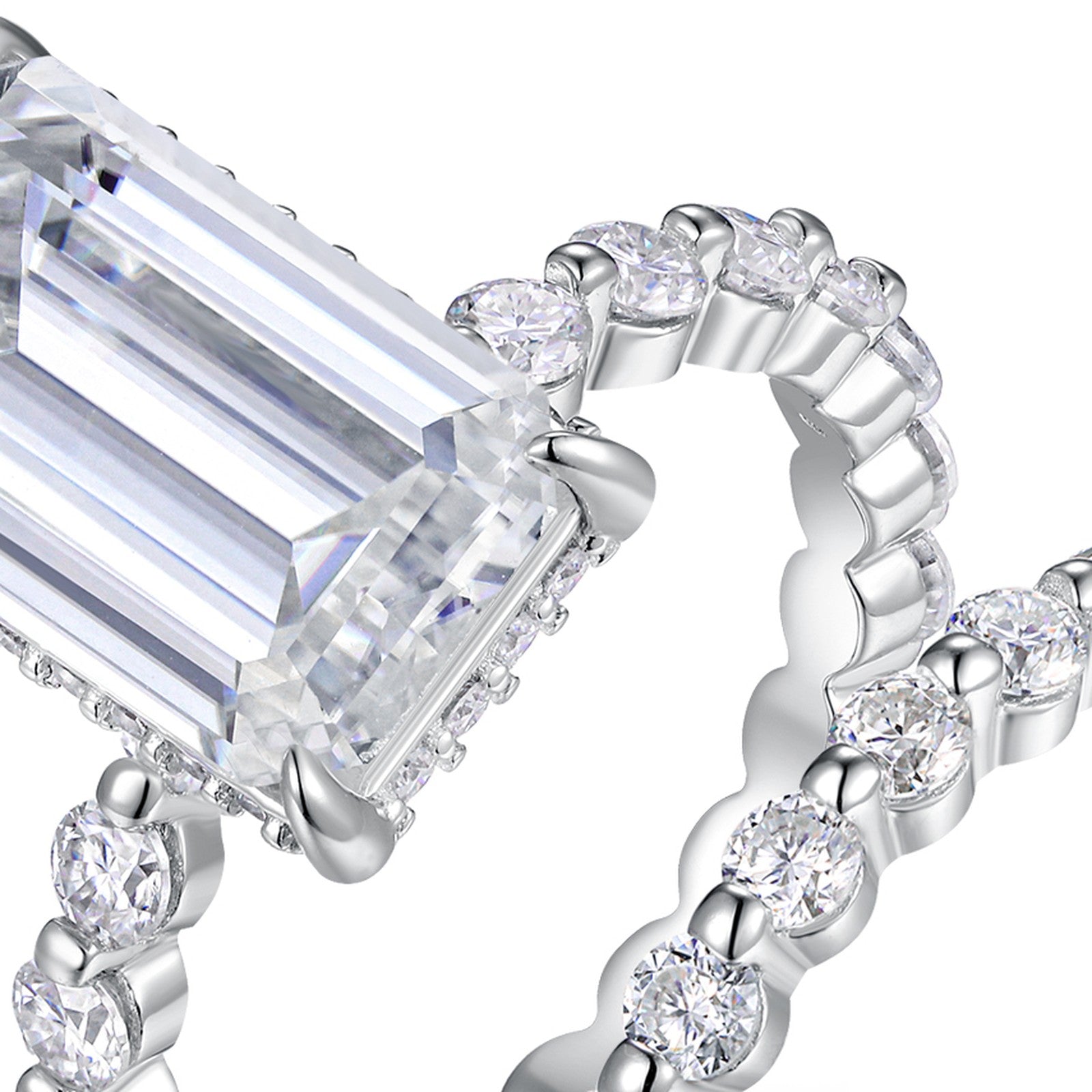 Verdine Emerald-Cut Moissanite Bridal Set Ring in Sterling Silver — detail