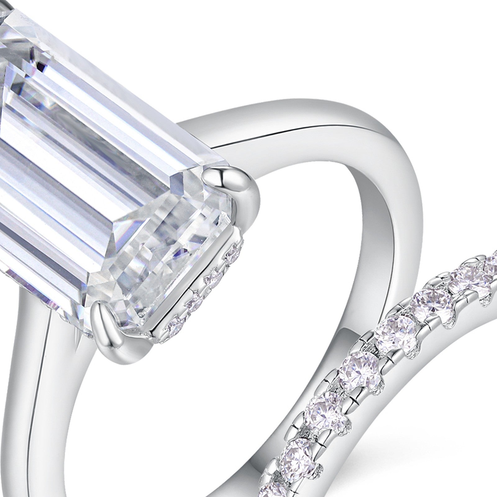 Emeraldbridal Emerald-Cut Moissanite Bridal Set Ring in Sterling Silver — detail
