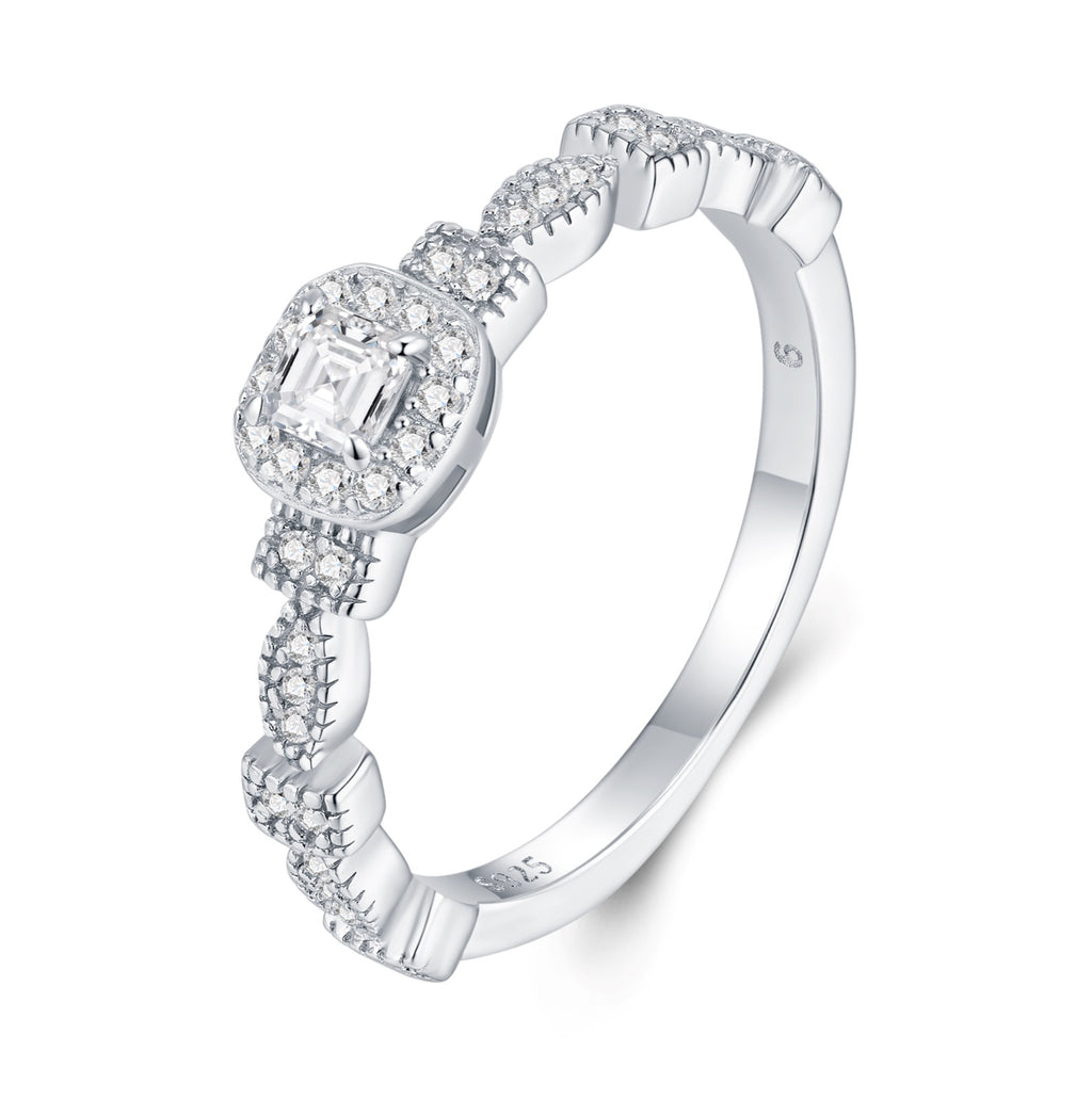Smeraldino Moissanite Band Ring in Sterling Silver