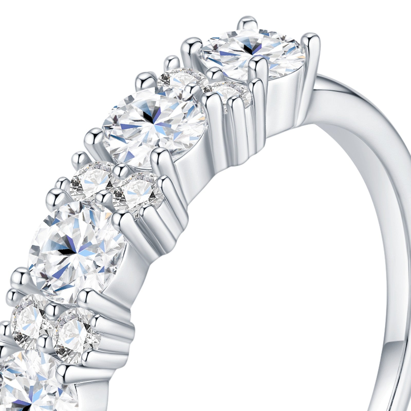 Quinto Moissanite Five-Stone Ring in Sterling Silver — detail